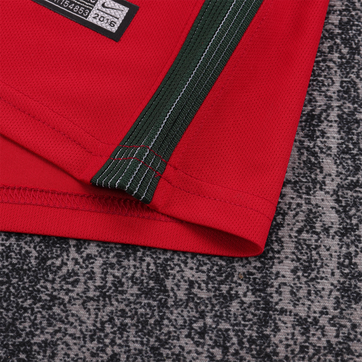 TKH-turbokithub-Retro Portugal 2016 Home Kids Kit