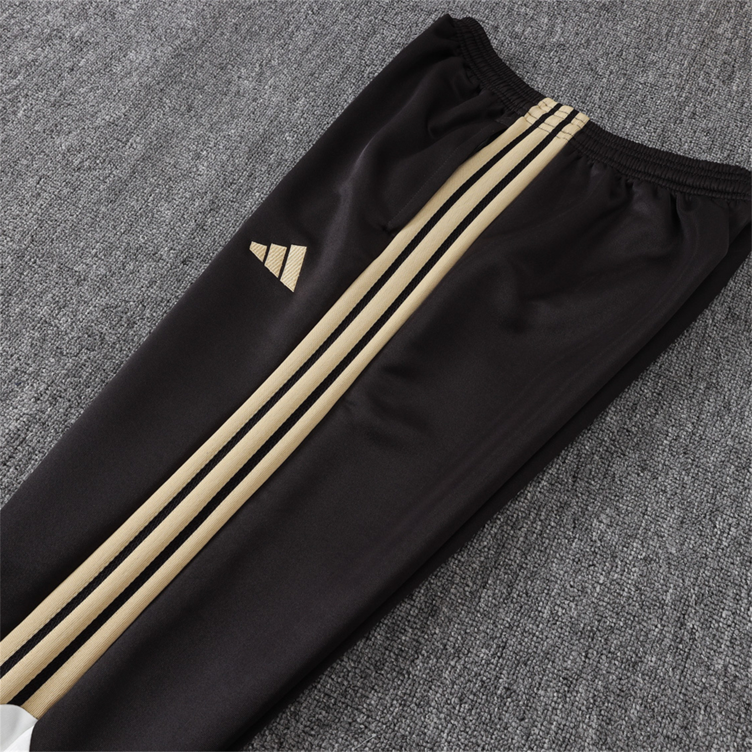 TKH-turbokithub-Flamengo 2026 Jacket Training Tracksuit - White Jackets & Black Pants