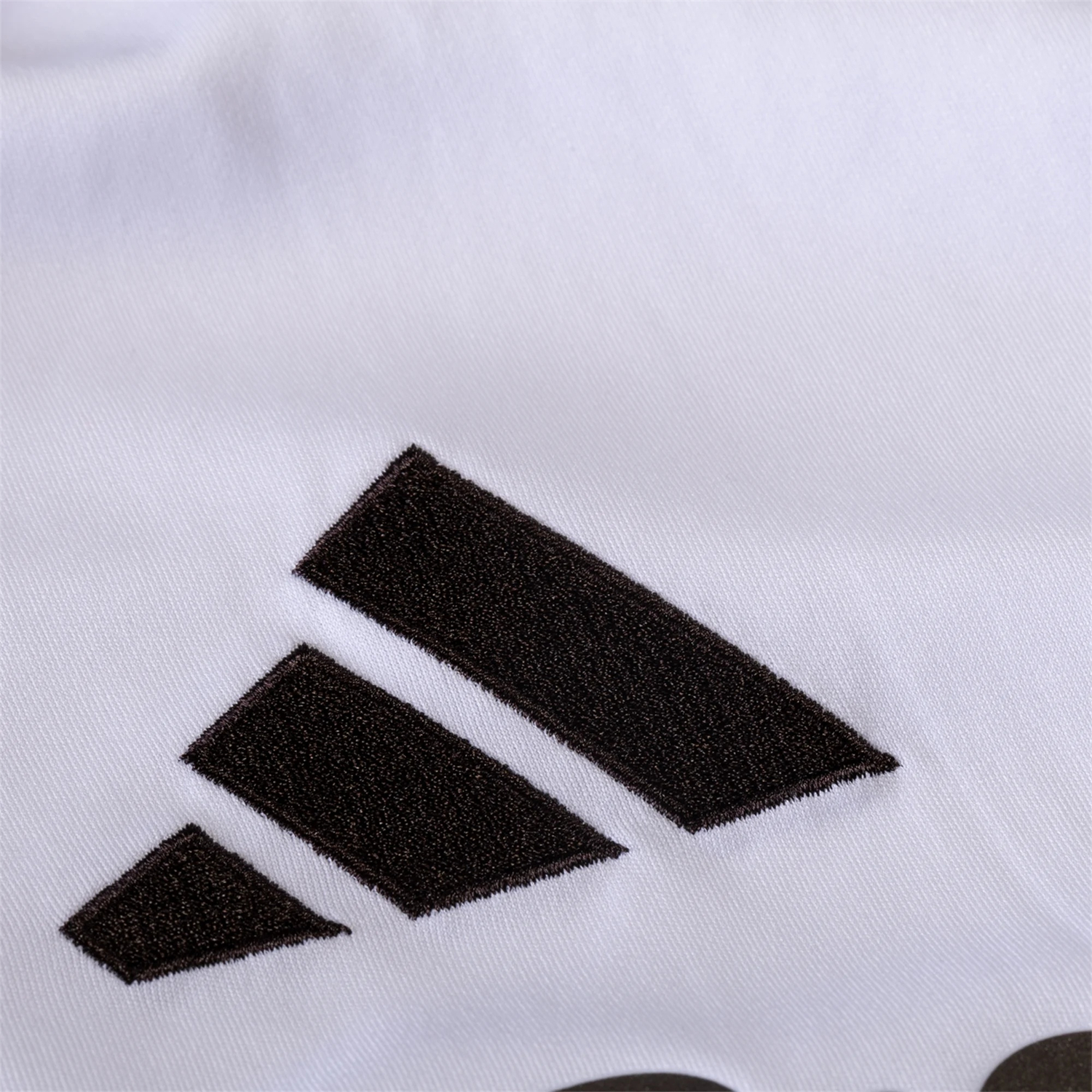 TKH-turbokithub-Real Madrid 25-26 Home Long Sleeves Jersey - Fans Version