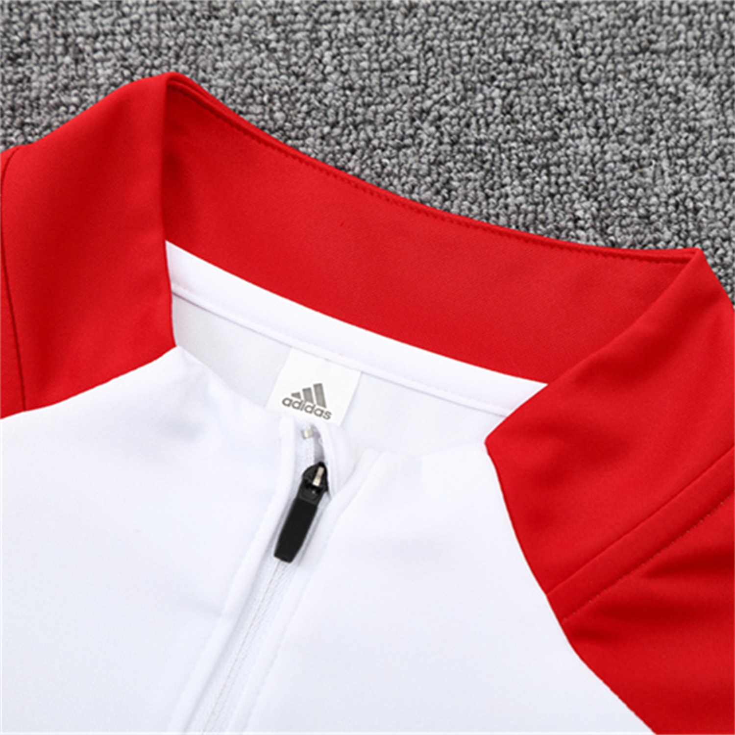 TKH-turbokithub-Arsenal 25-26 Long Sleeve Training Set - White Top & Black Pants