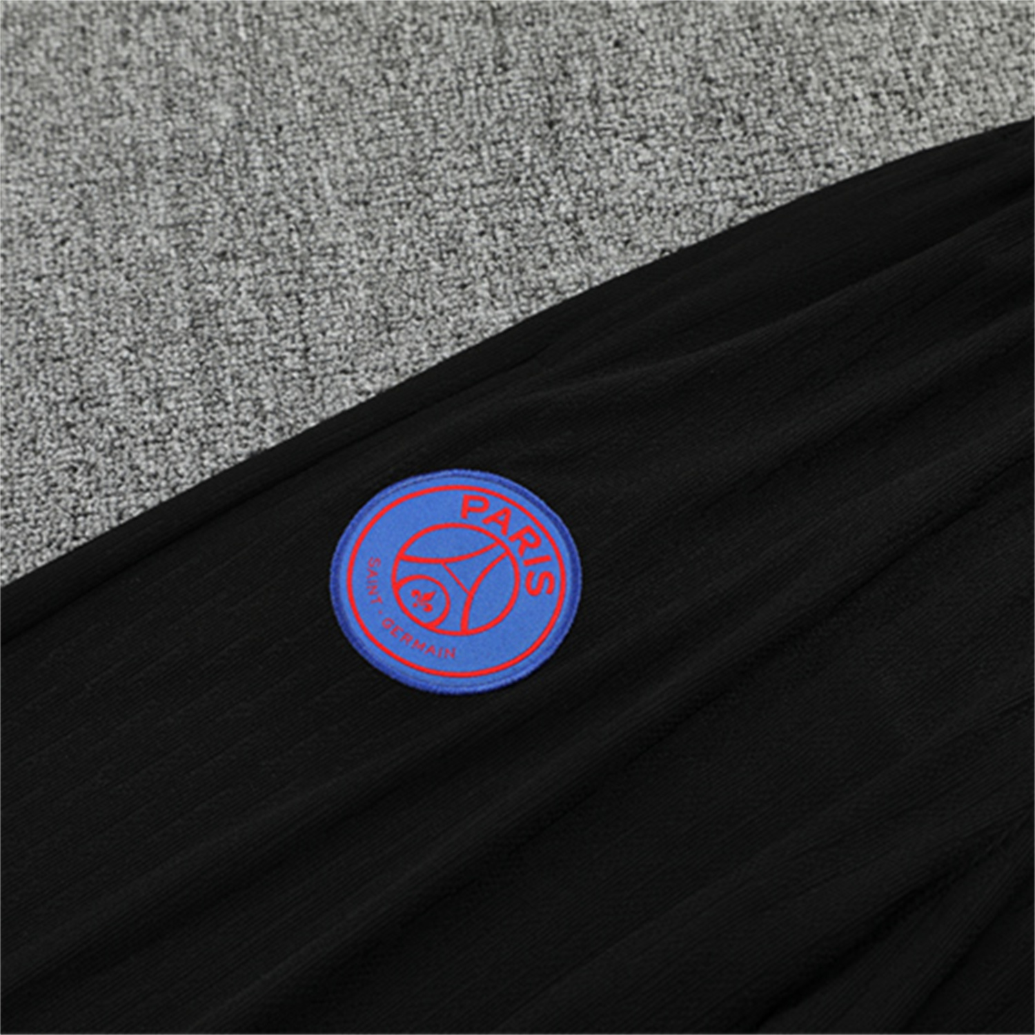 TKH-turbokithub-Paris Saint-Germain PSG 25-26 Long Sleeve Training Set - Player Version - White Top and Black Pants