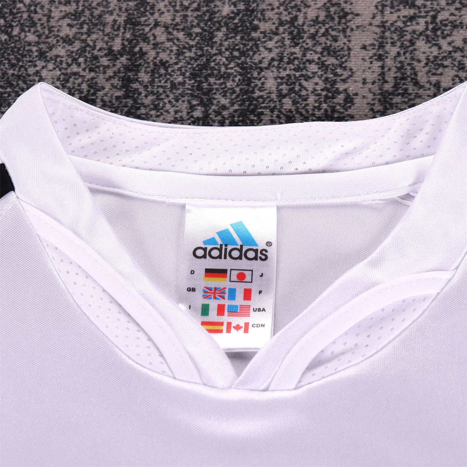 TKH-turbokithub-Retro Real Madrid 04-05 Home Kids Kit