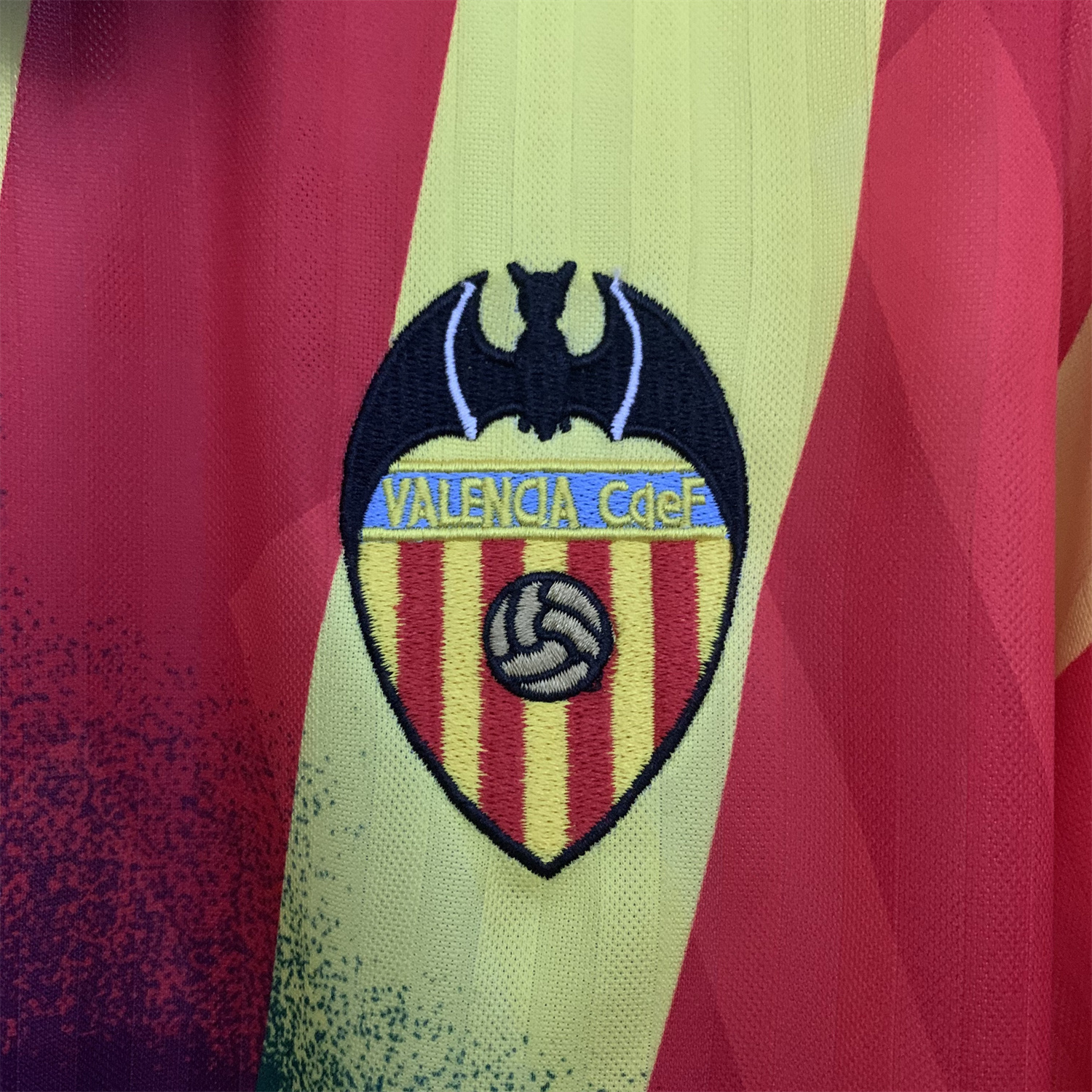 TKH-turbokithub-Retro Valencia 1995-96 Away Jersey