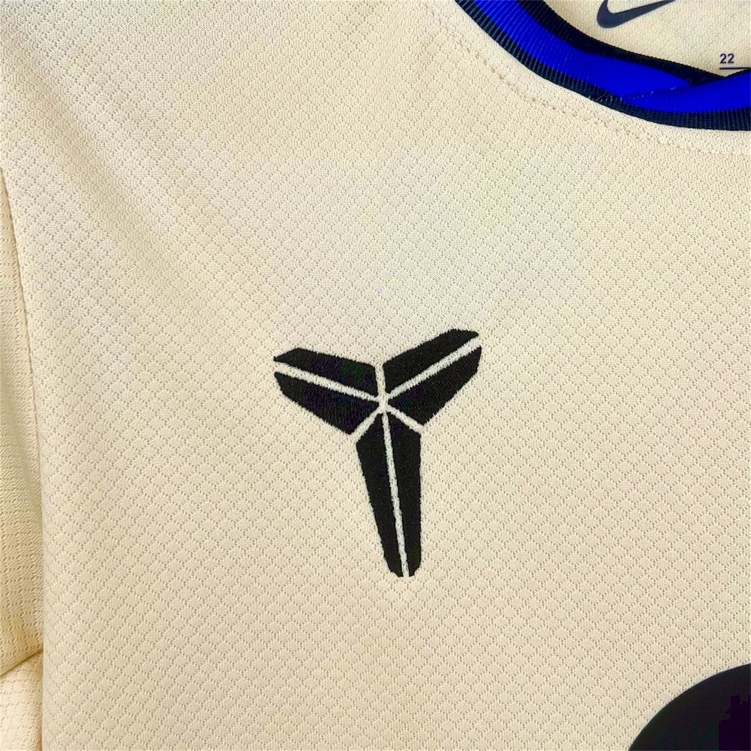 TKH-turbokithub-Barcelona 25-26 Away Kids Kit