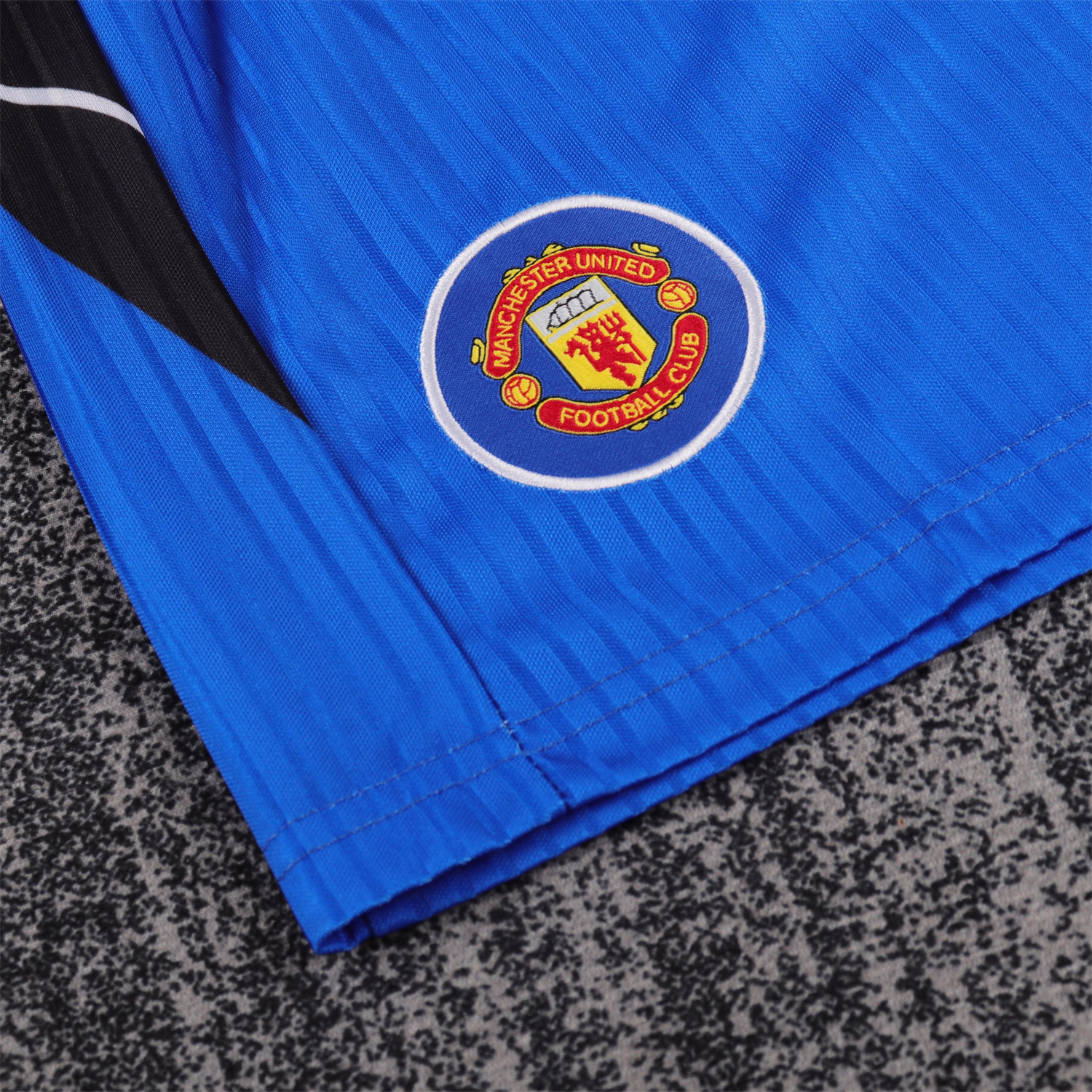 TKH-turbokithub-Retro Manchester United 1996-98 Away Kids Kit