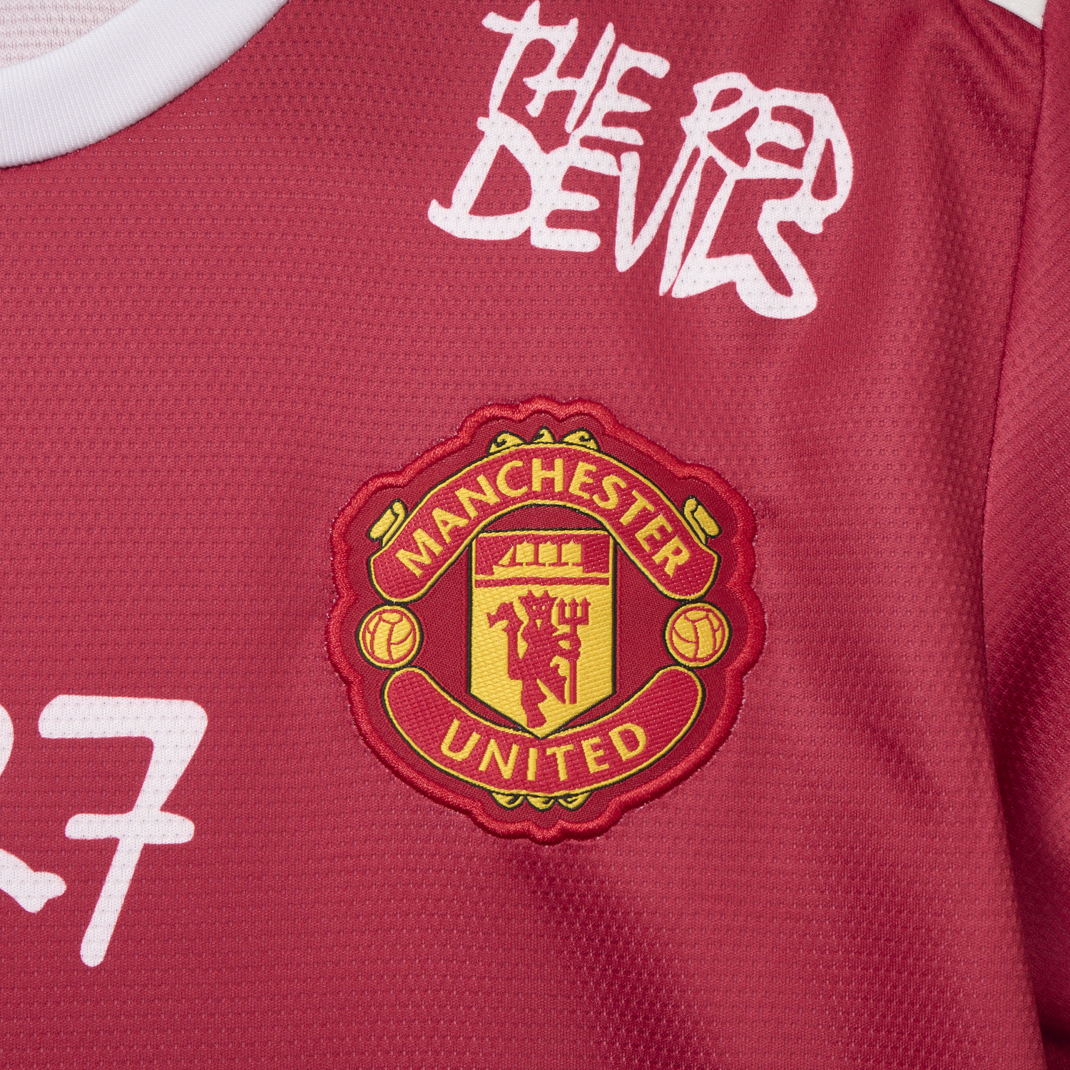 TKH-turbokithub-Retro Manchester United 21-22 Home Ronaldo Graffiti Edition Special Edition Jersey