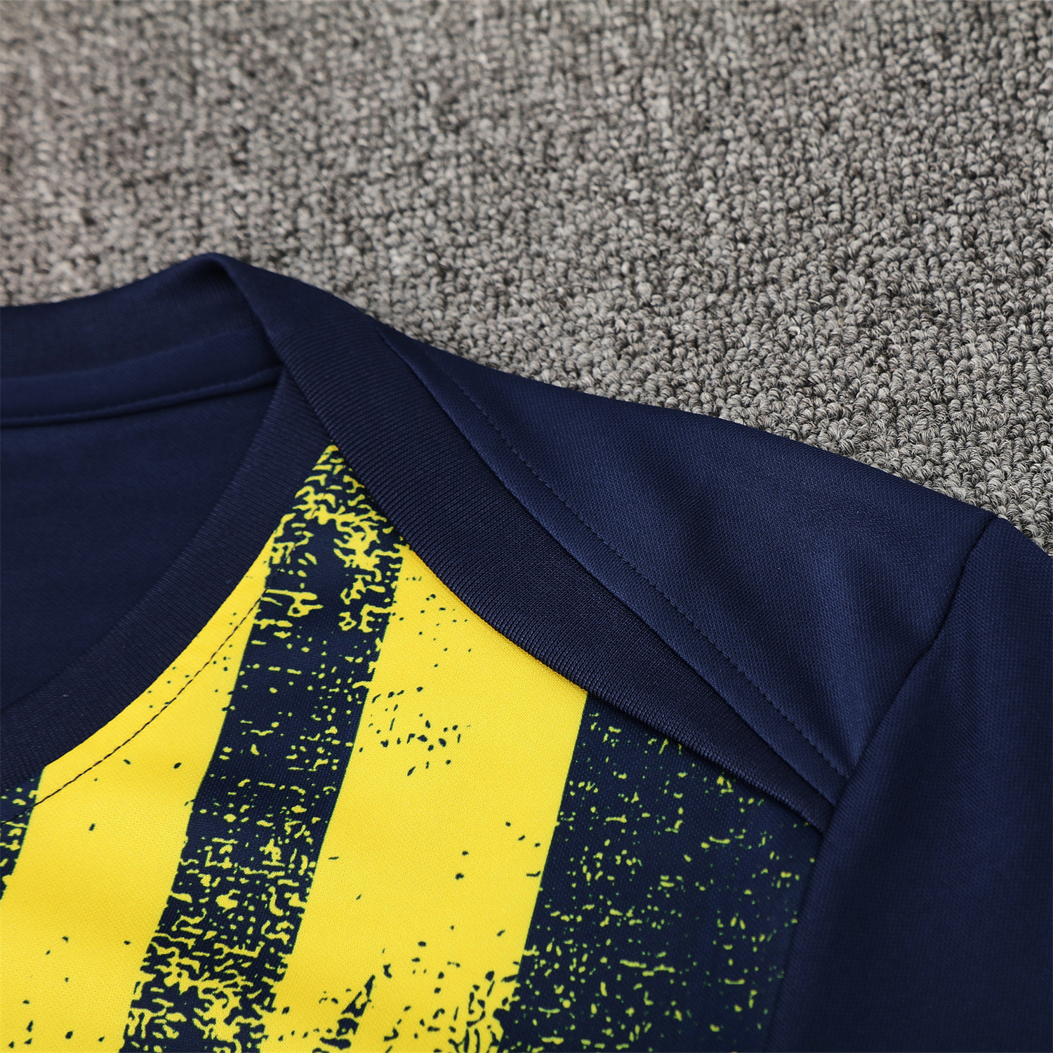 TKH-turbokithub-Atletico Madrid Short-Sleeve Training Set - Blue Yellow Top & Blue Shorts