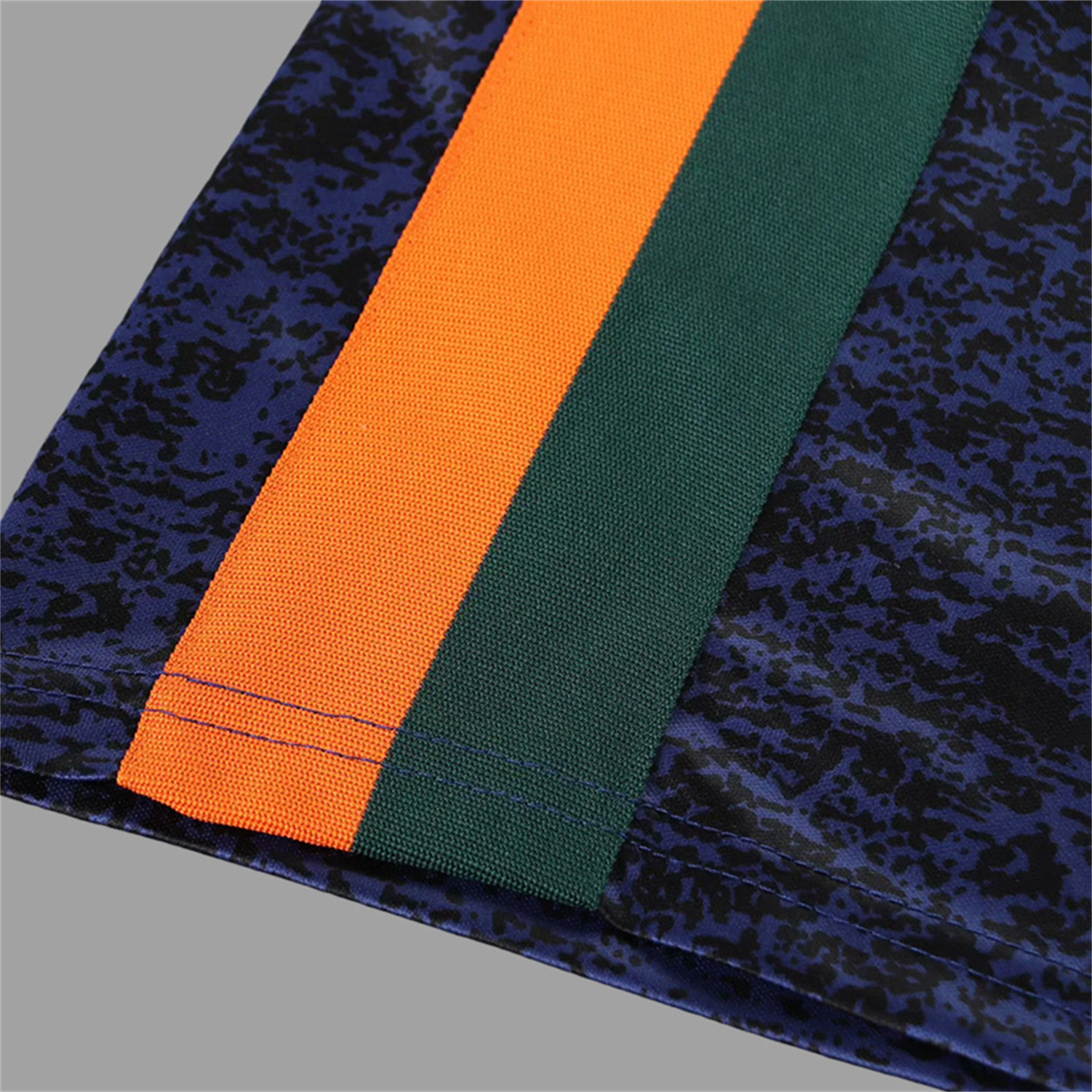 TKH-turbokithub-Retro Newcastle United 1997-98 Away Kids Kit