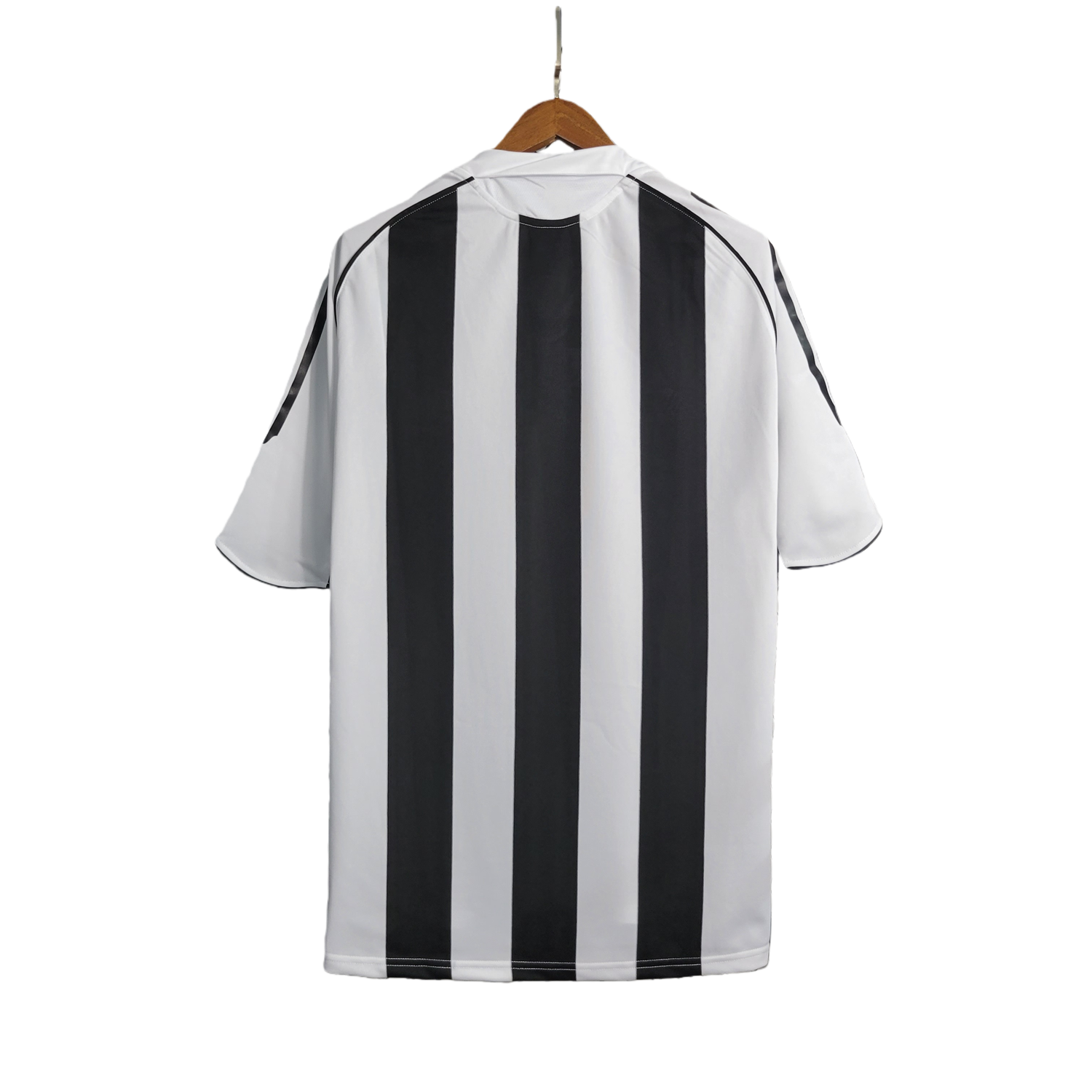 TKH-turbokithub-Retro Newcastle United 04-06 Home Stadium Jersey