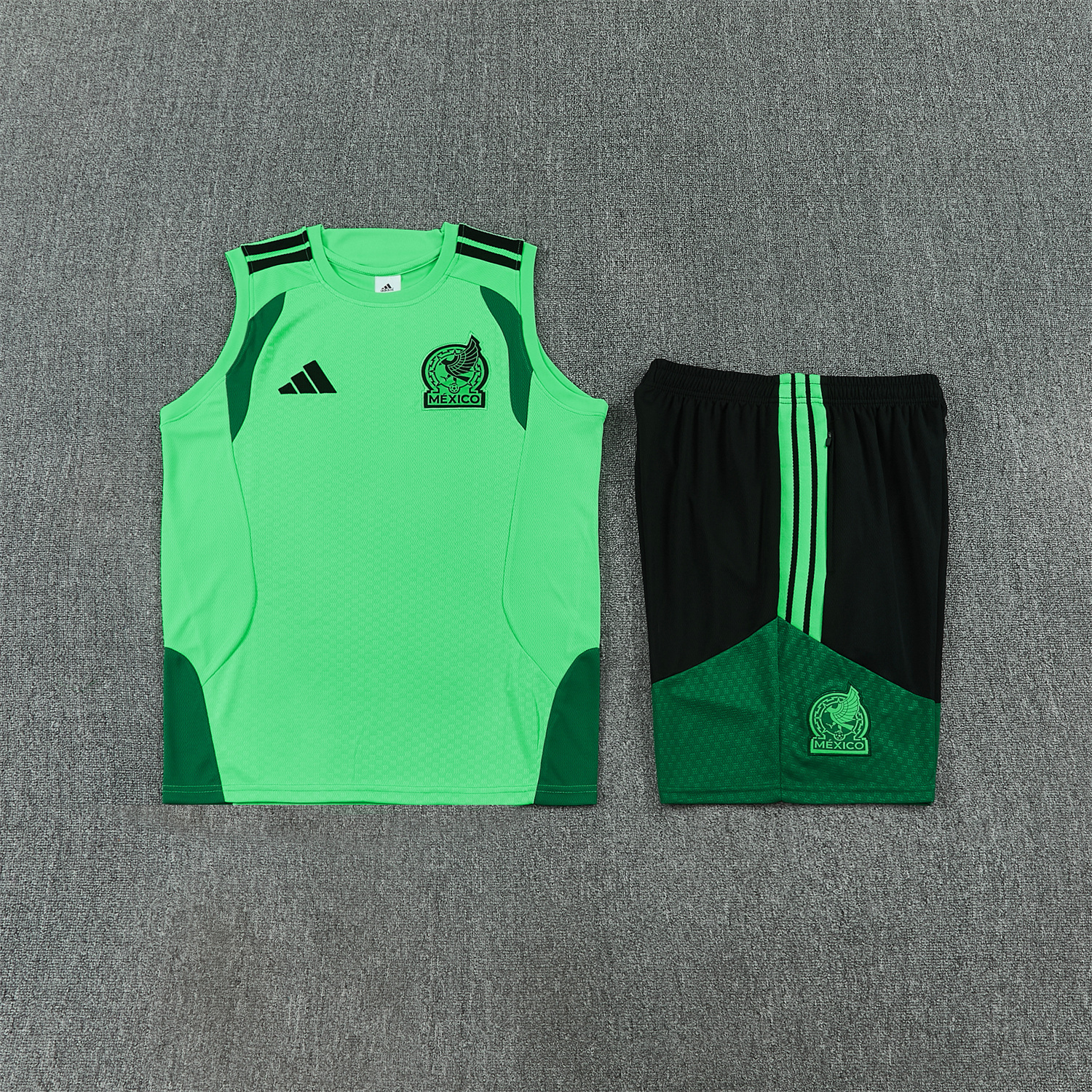 TKH-turbokithub-Mexico 2026 Vest Training Set - Green Vest and Black Shorts