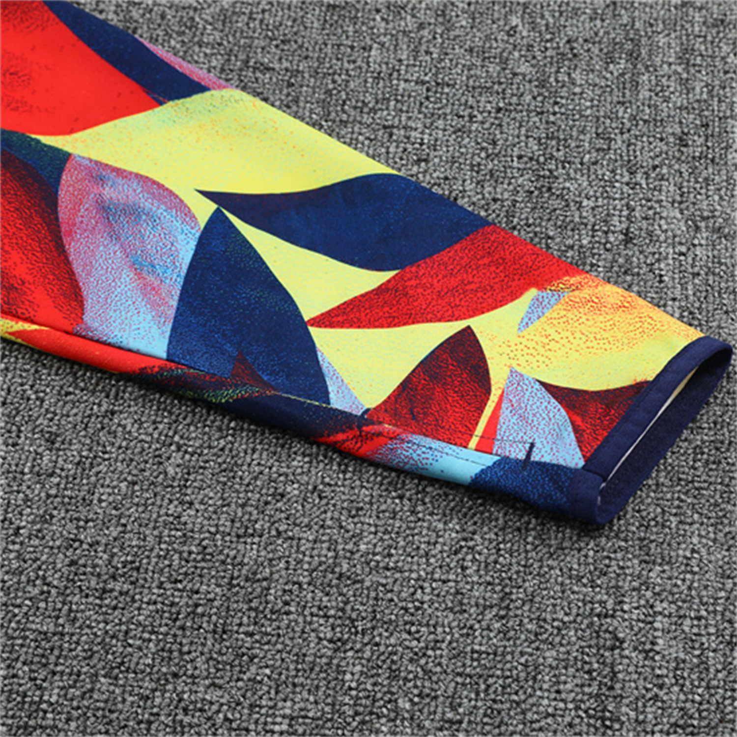 TKH-turbokithub-Arsenal 25-26 Long Sleeves Training Set - Colorful Camouflage Top & Royal Blue Pants