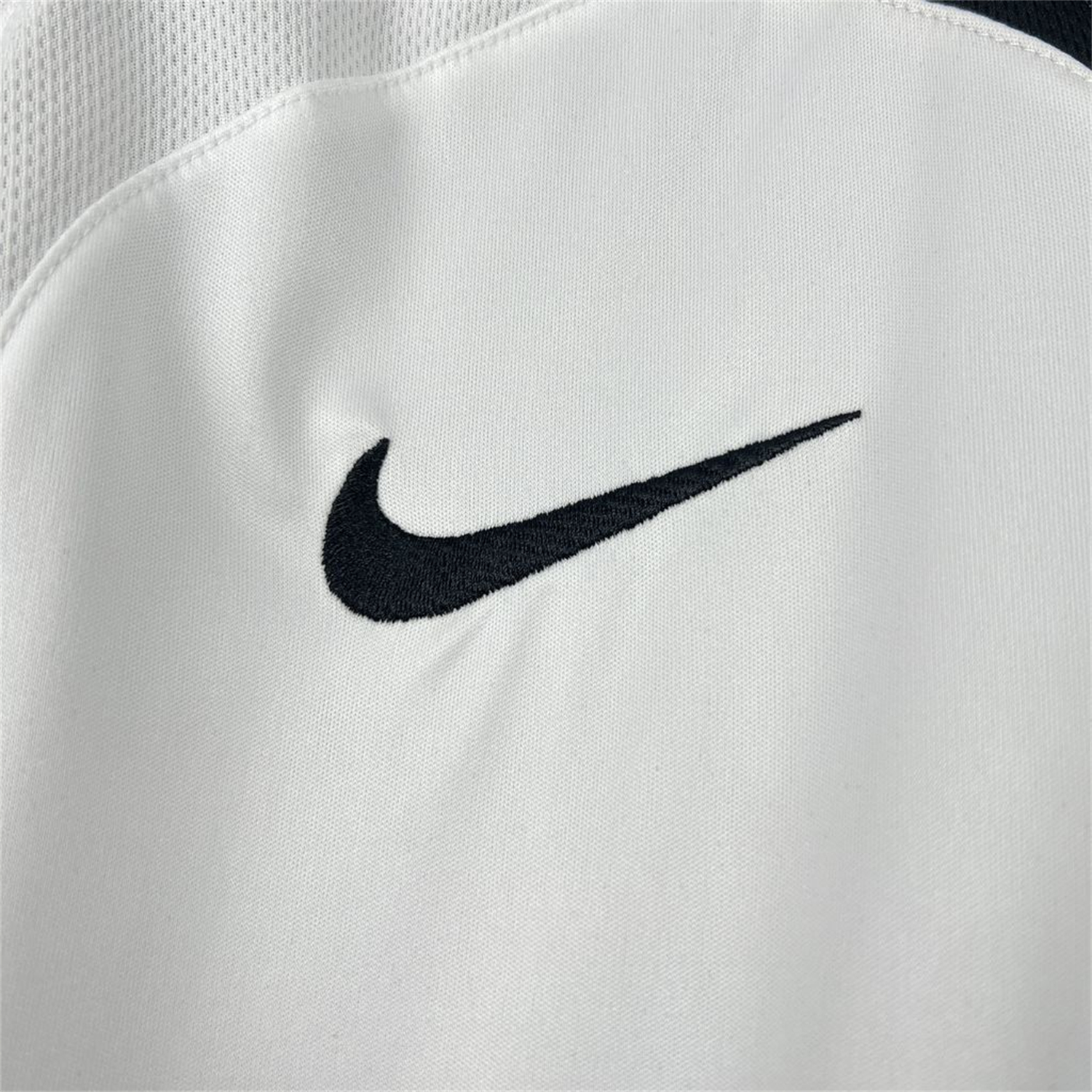 TKH-turbokithub-Retro Inter Milan 2005-06 Away Jersey
