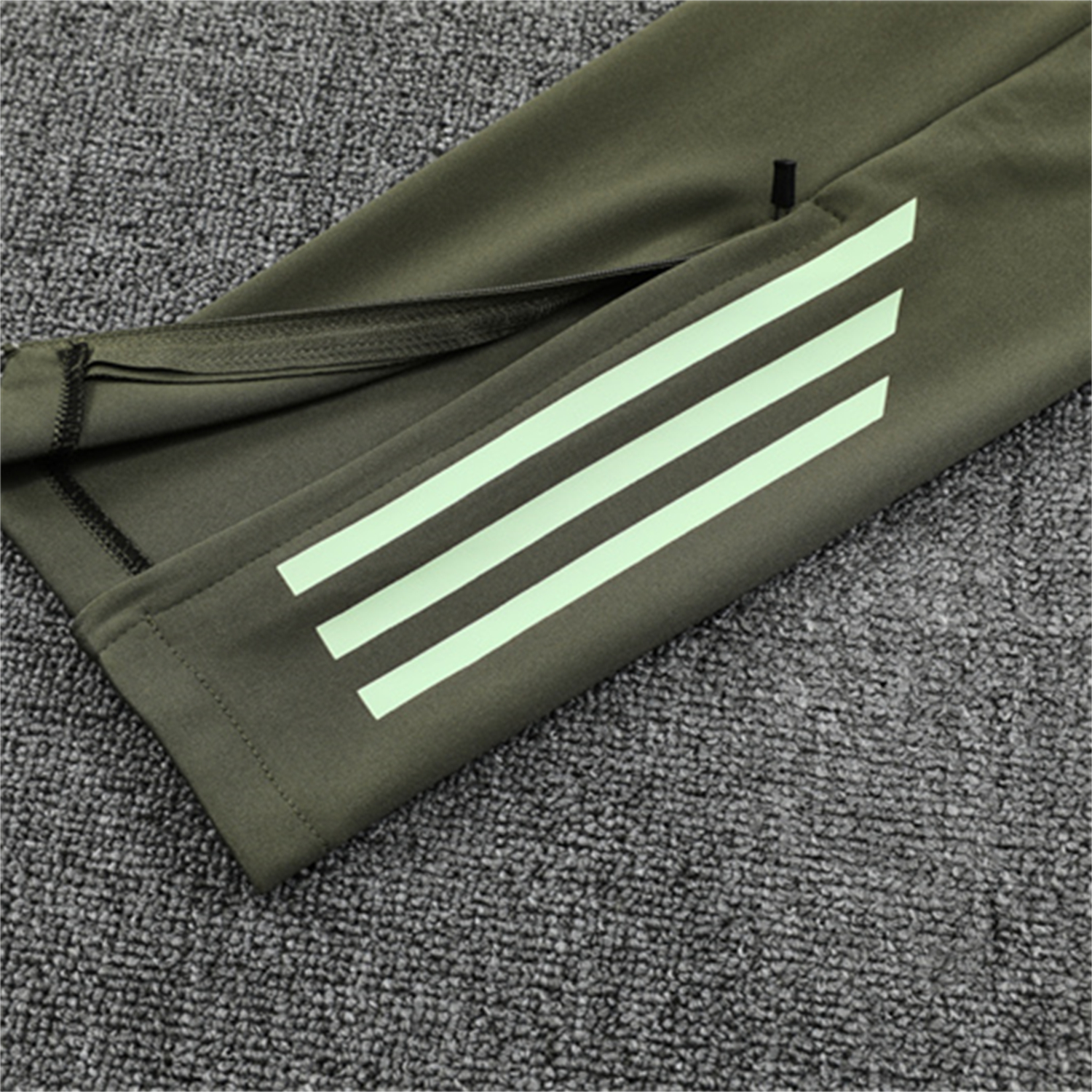 TKH-turbokithub-Real Madrid 25-26 Long Sleeve Training Set - Army Green Top & Pants