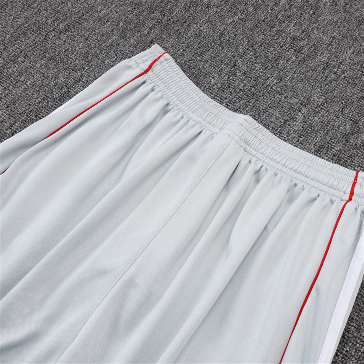 TKH-turbokithub-Bayern Munich 25-26 Short-Sleeve Training Set - Grey Throwback Top & Shorts