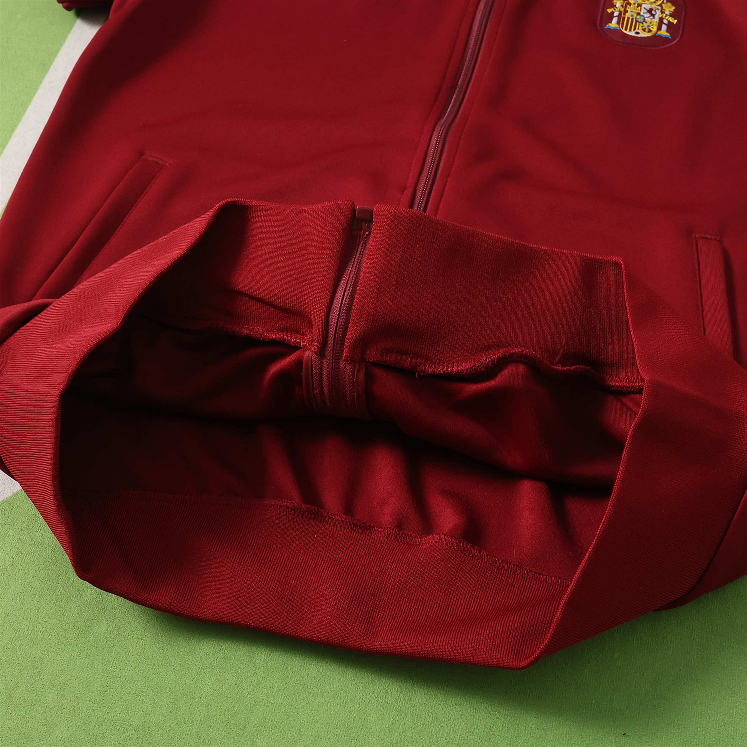 TKH-turbokithub-Spain 2026 World Cup Training Windbreaker Jacket - Red