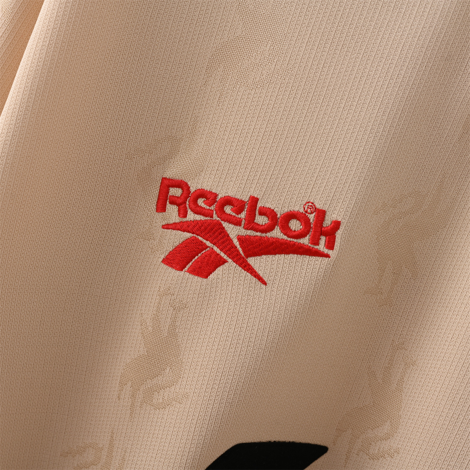 TKH-turbokithub-Retro Liver.pool 1996-97 Away Long Sleeves Jersey
