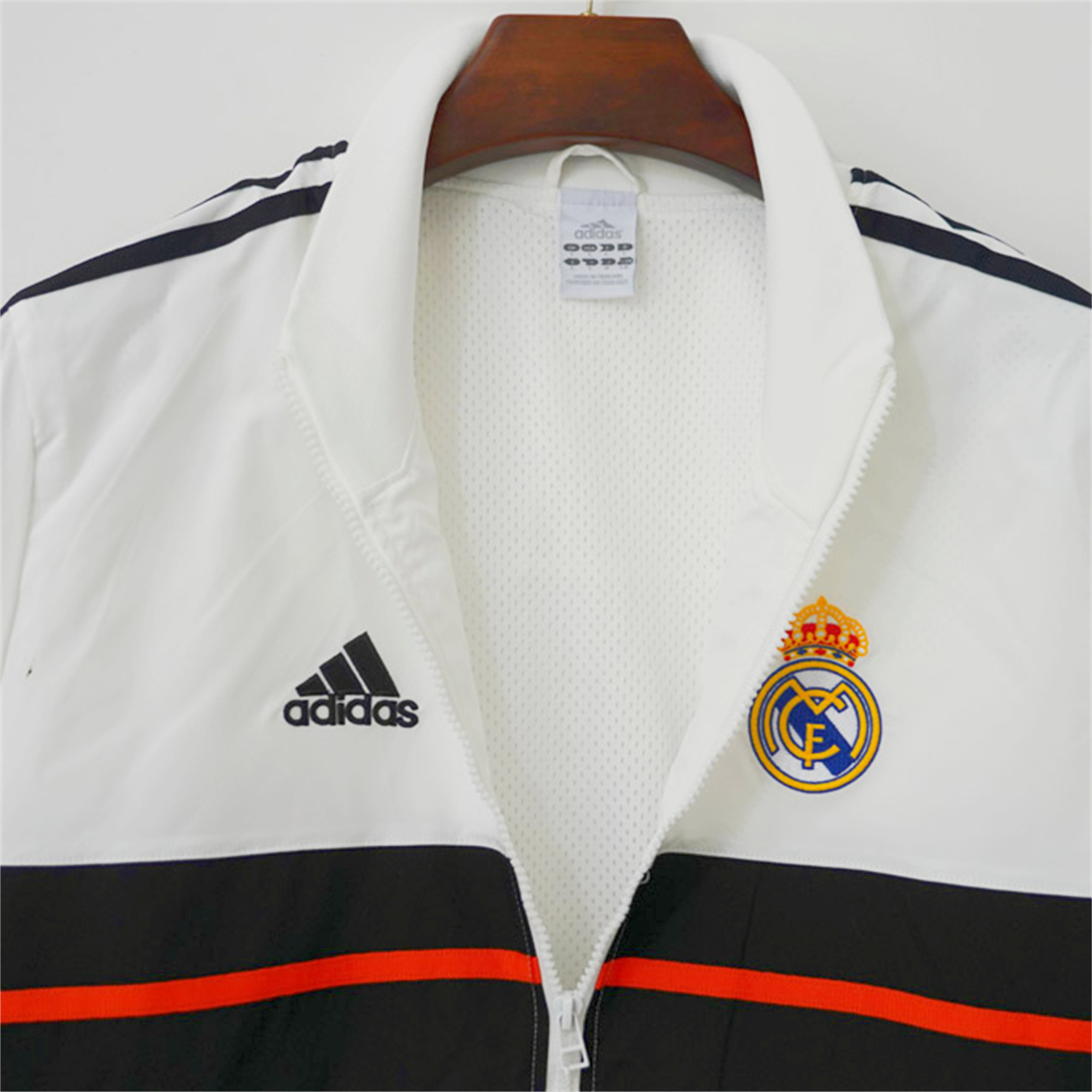 TKH-turbokithub-Retro Real Madrid 2013-14 Windbreaker Jacket - White And Black
