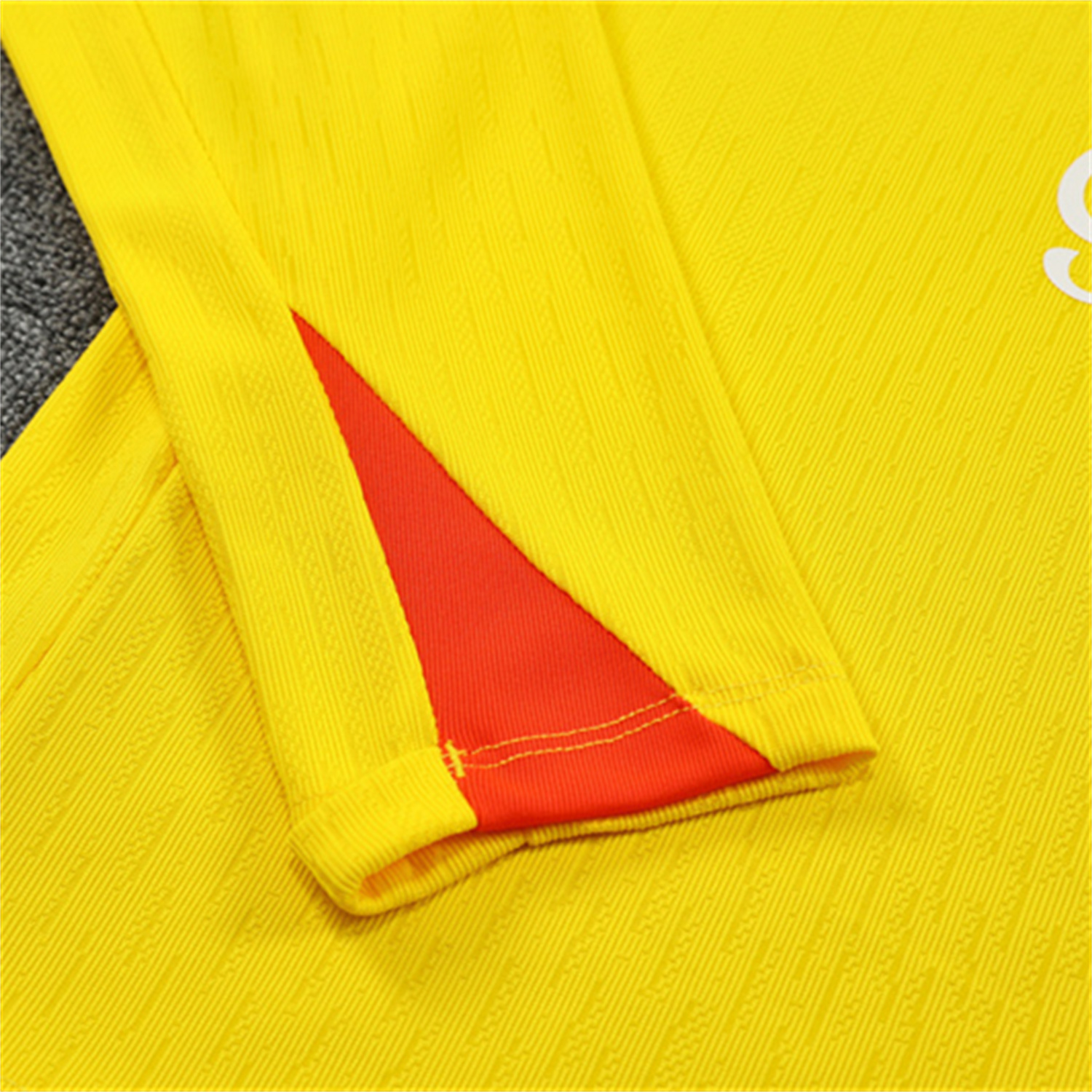 TKH-turbokithub-Brazil 25-26 Long Sleeve Training Set - Player Version - Yellow Top and Black Pants