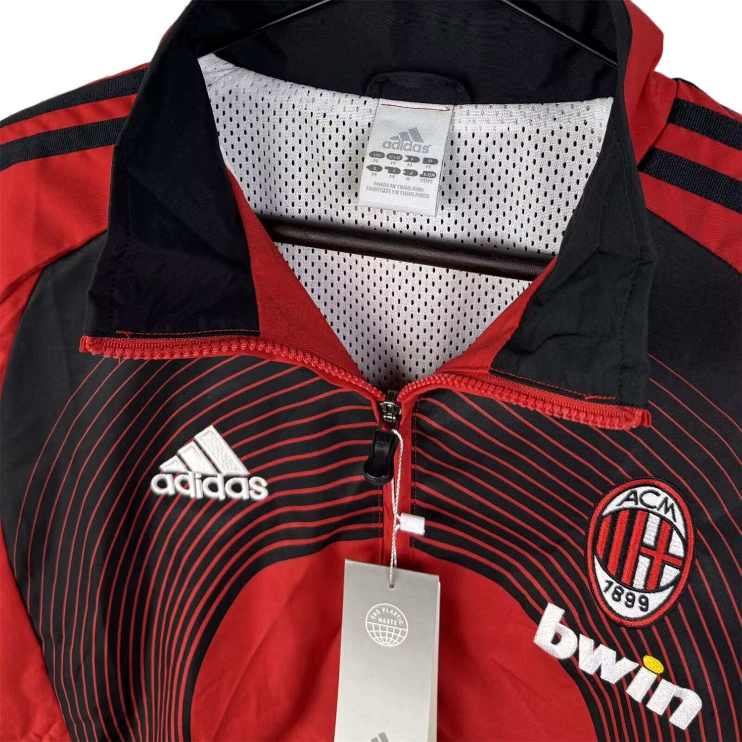 TKH-turbokithub-Retro AC Milan 2006-07 Home Windbreaker Jacket - Red With Black