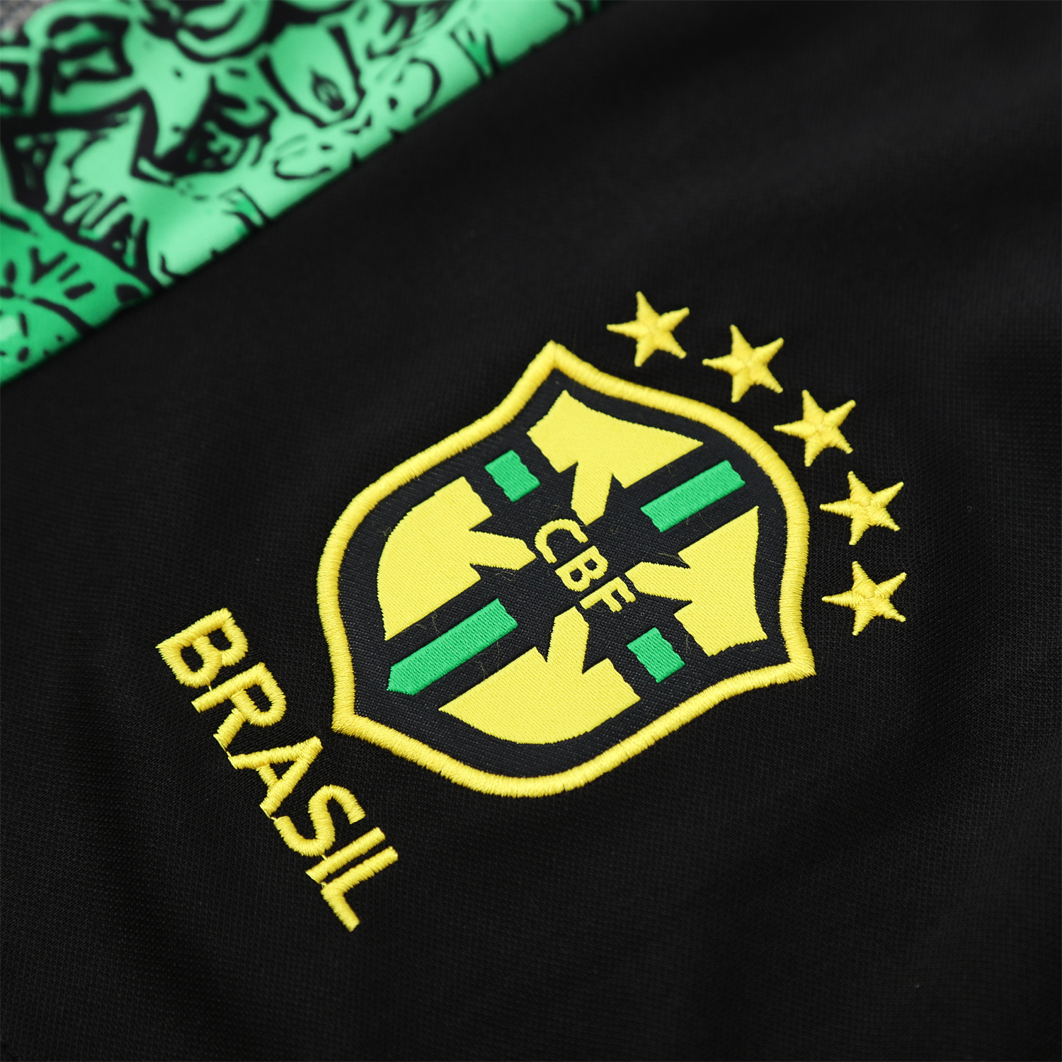 TKH-turbokithub-Brazil 25-26 Green Jesus Statue Vest Training Set - Green Vest & Black Shorts