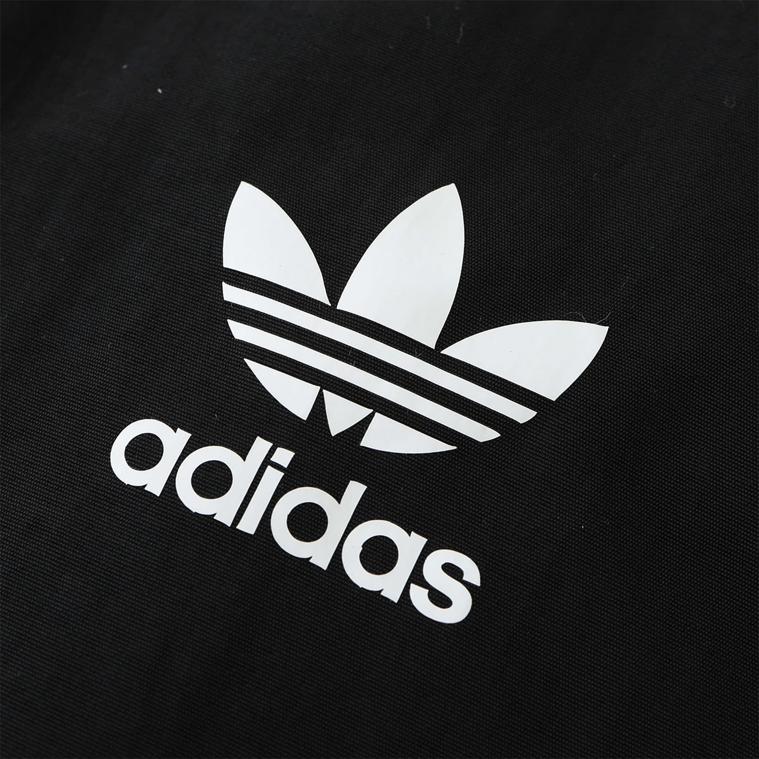 TKH-turbokithub-Retro Germany 1990 Double Sided Reversible Windbreaker - White & Black