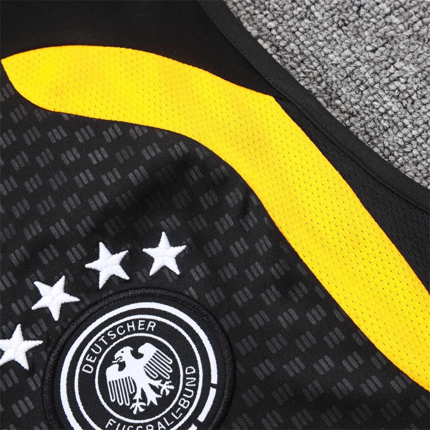TKH-turbokithub-Germany 2026 Vest Training Set - Black Vest and Black Shorts