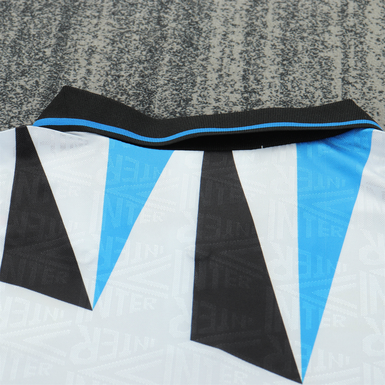 TKH-turbokithub-Retro Inter Milan 1992-93 Away Kids Kit
