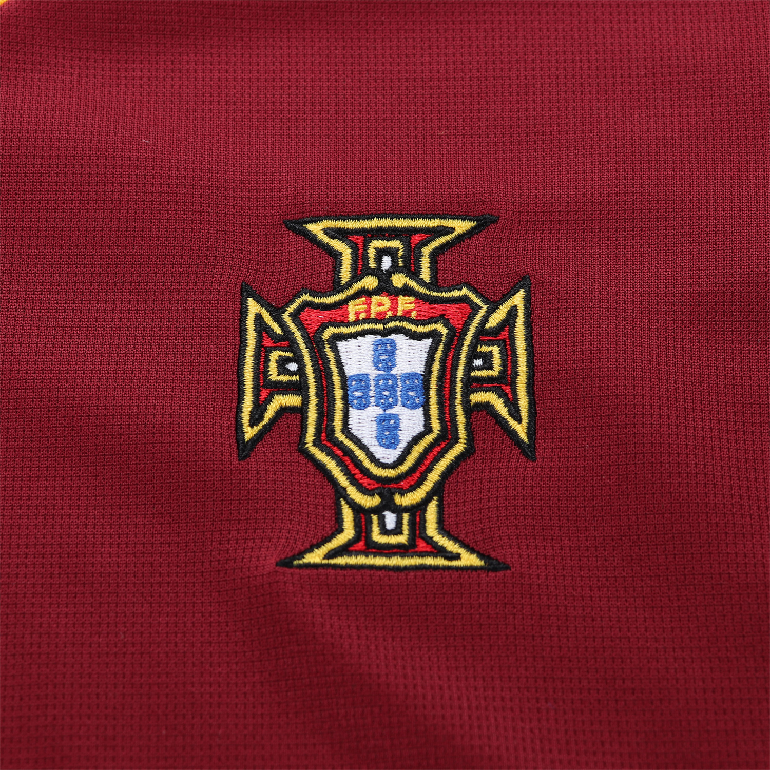 TKH-turbokithub-Retro Portugal 2000 Home Kids Kit