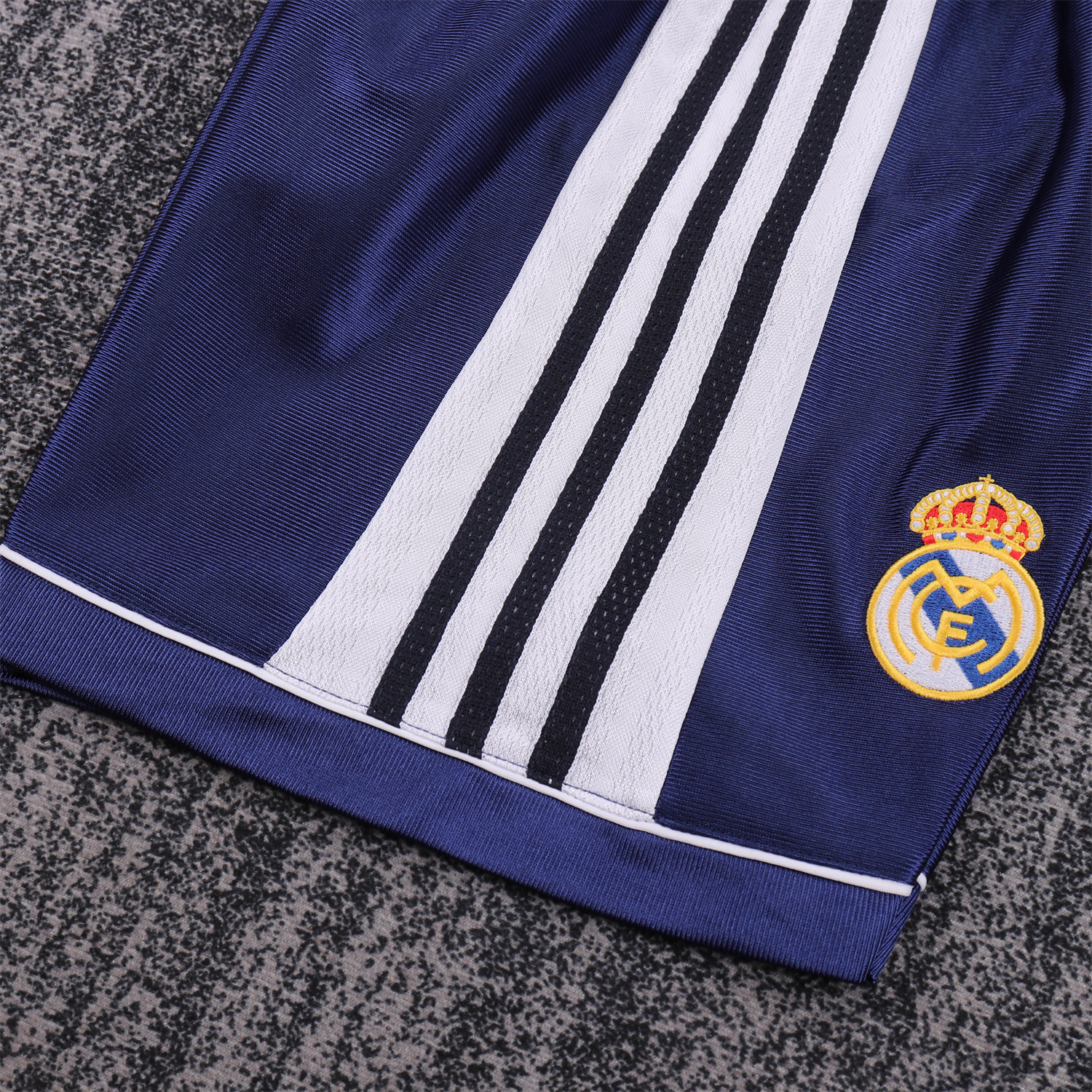 TKH-turbokithub-Retro Real Madrid 1998-99 Away Kids Kit