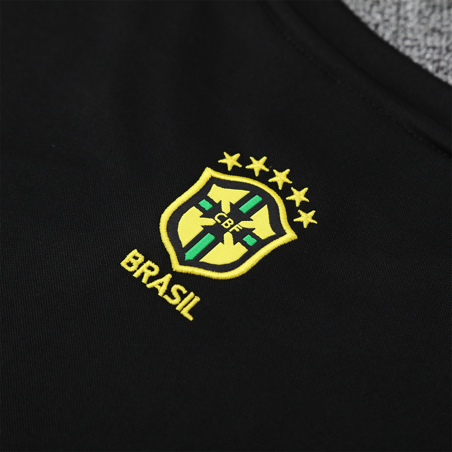 TKH-turbokithub-Brazil 25-26 Green Jesus Statue Vest Training Set - Green Vest & Black Shorts