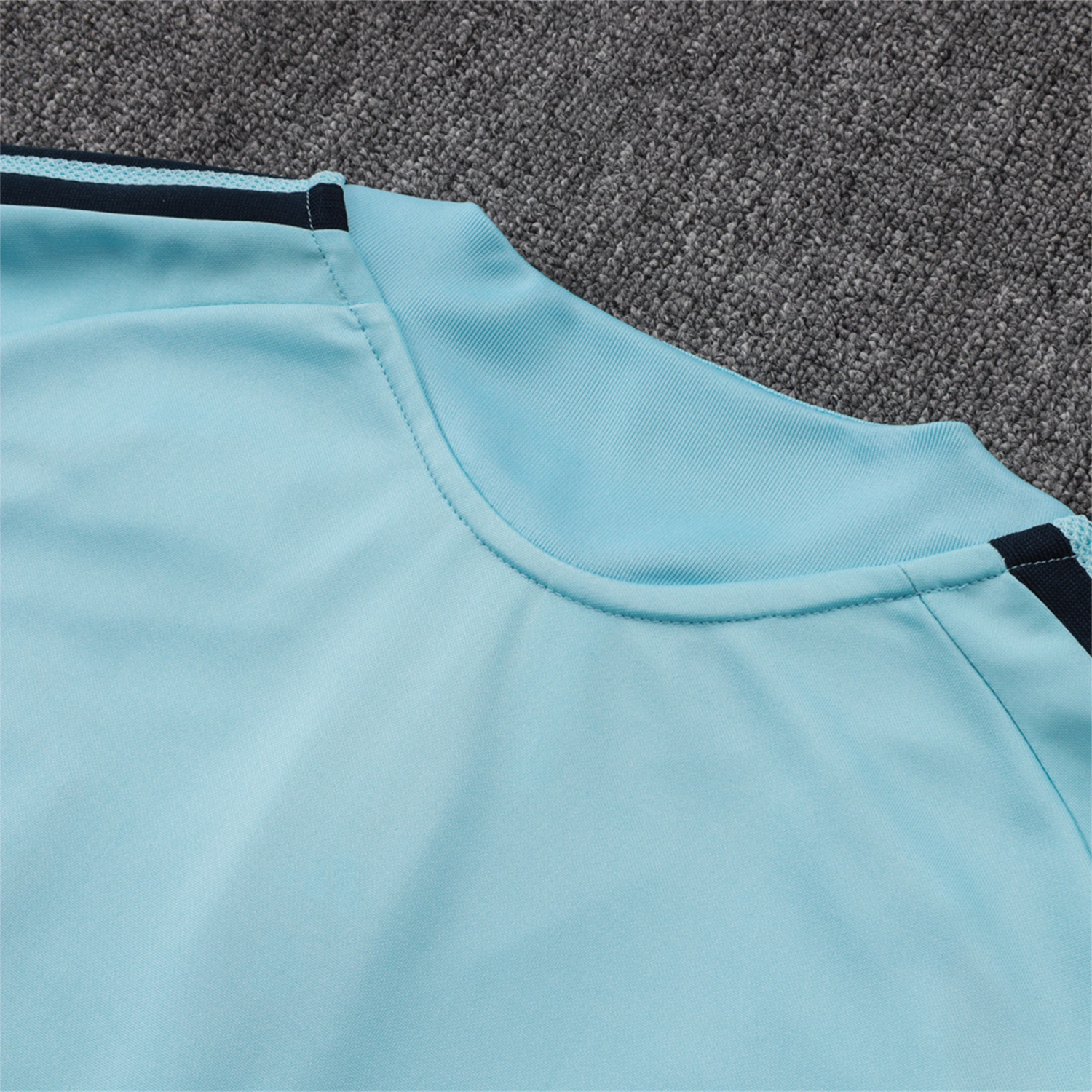 TKH-turbokithub-Argentina 25-26 Windbreaker Training Set - Light Blue Top and Black Pants