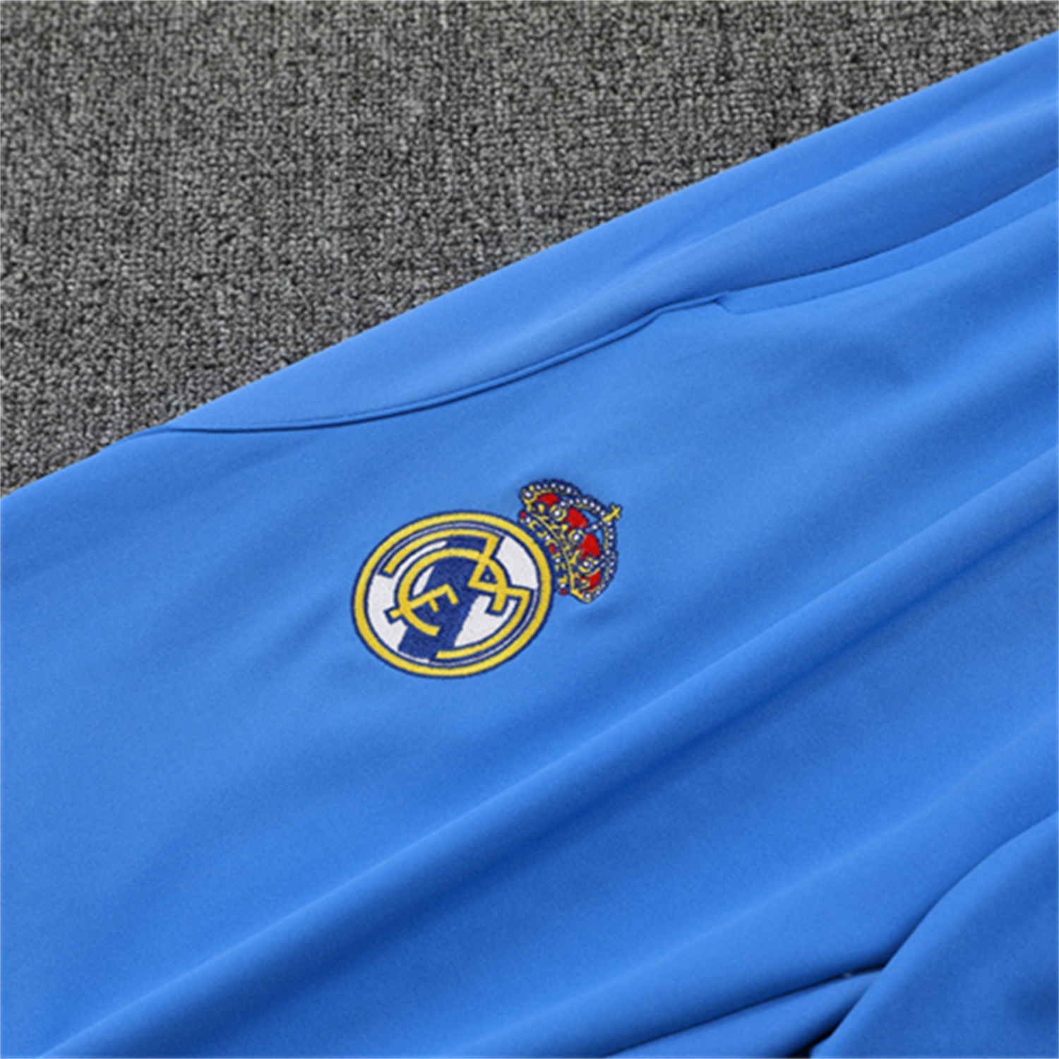 TKH-turbokithub-Real Madrid 25-26 Kids Long Sleeve Training Set - White Top & Blue Pants