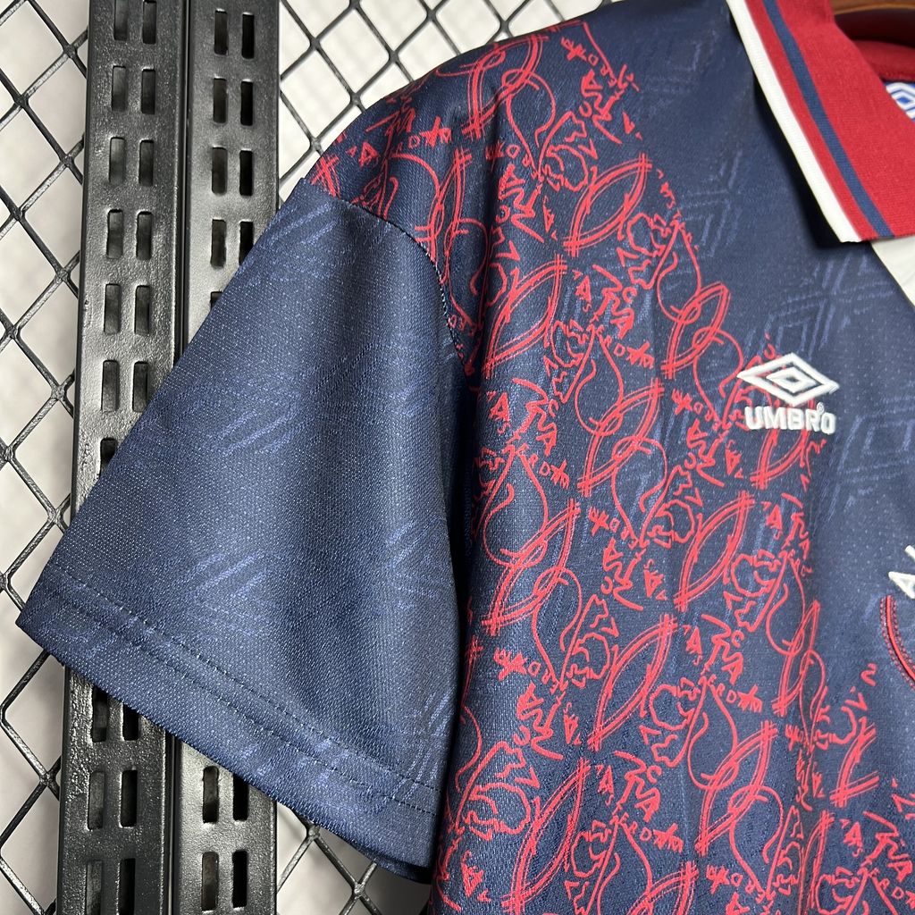 TKH-turbokithub-Retro Ajax 1994-95 Away Jersey