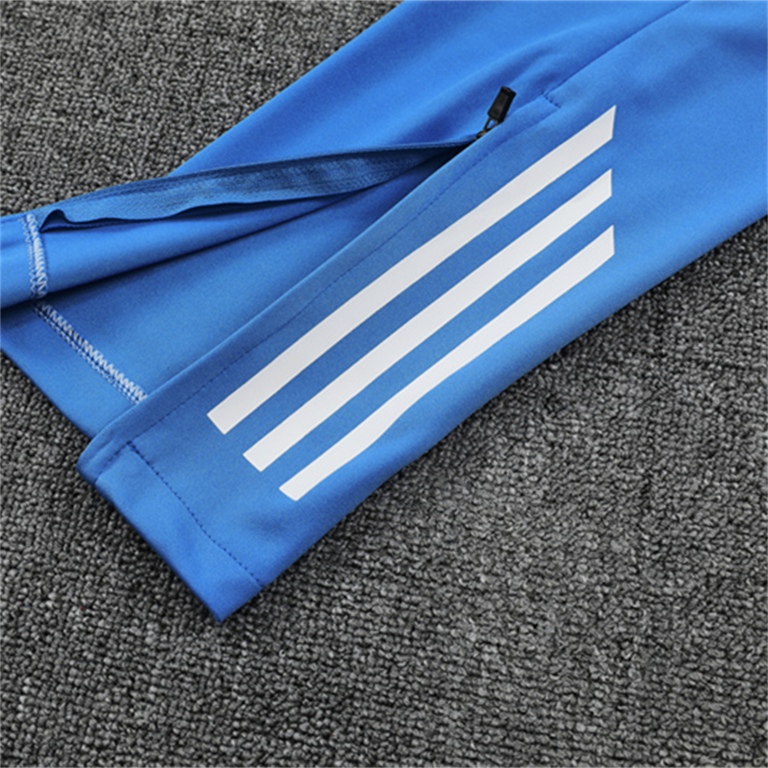 TKH-turbokithub-Real Madrid 25-26 Kids Long Sleeve Training Set - Bright Blue Top & Pants