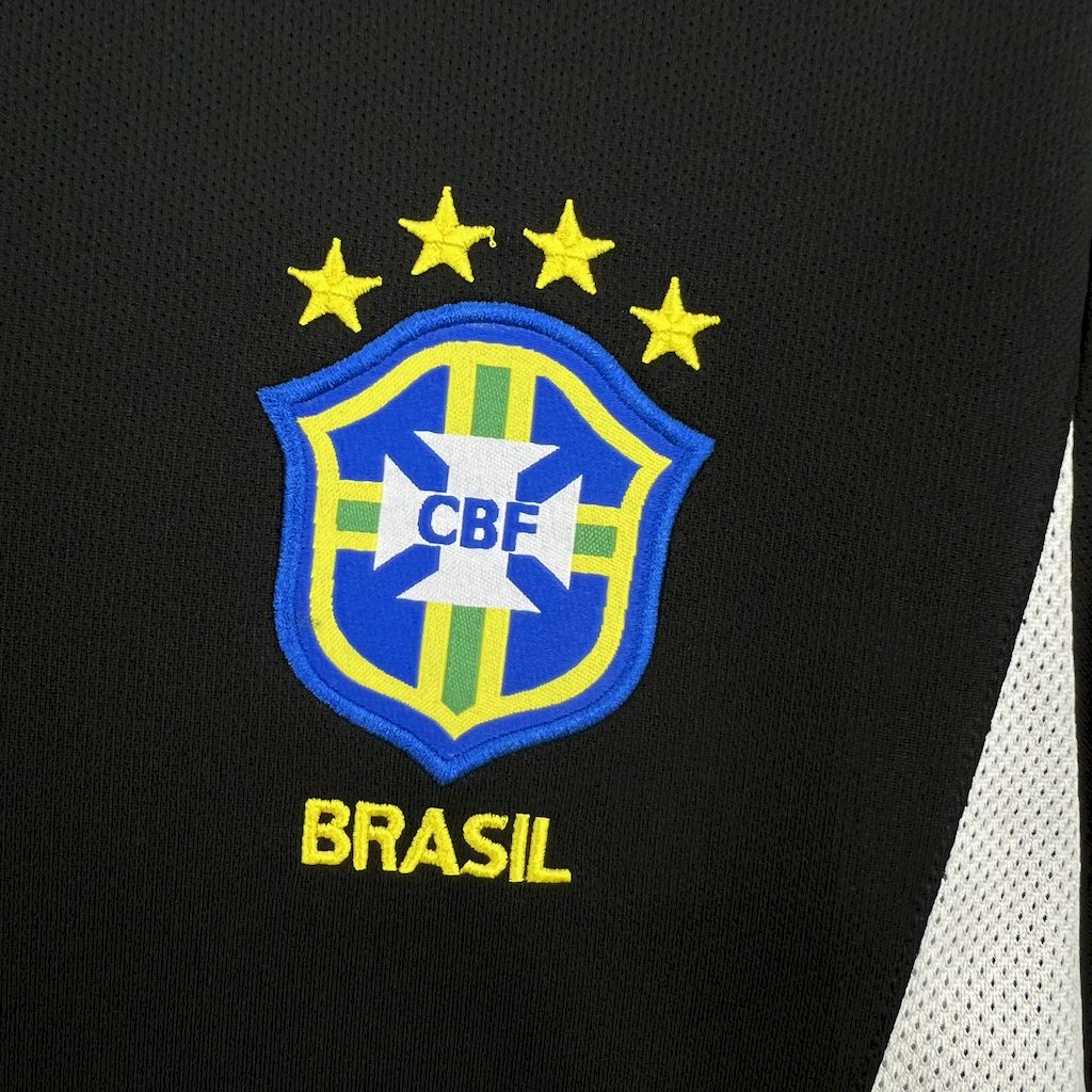 TKH-turbokithub-Retro Brazil 2002 Black Goalkeeper Jersey