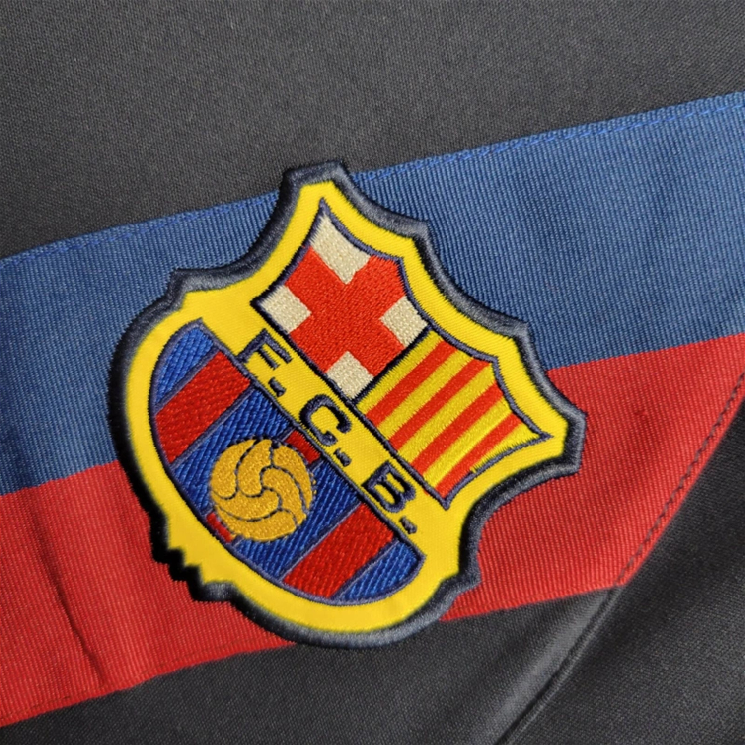 TKH-turbokithub-Retro Barcelona 02-03 Away Jersey