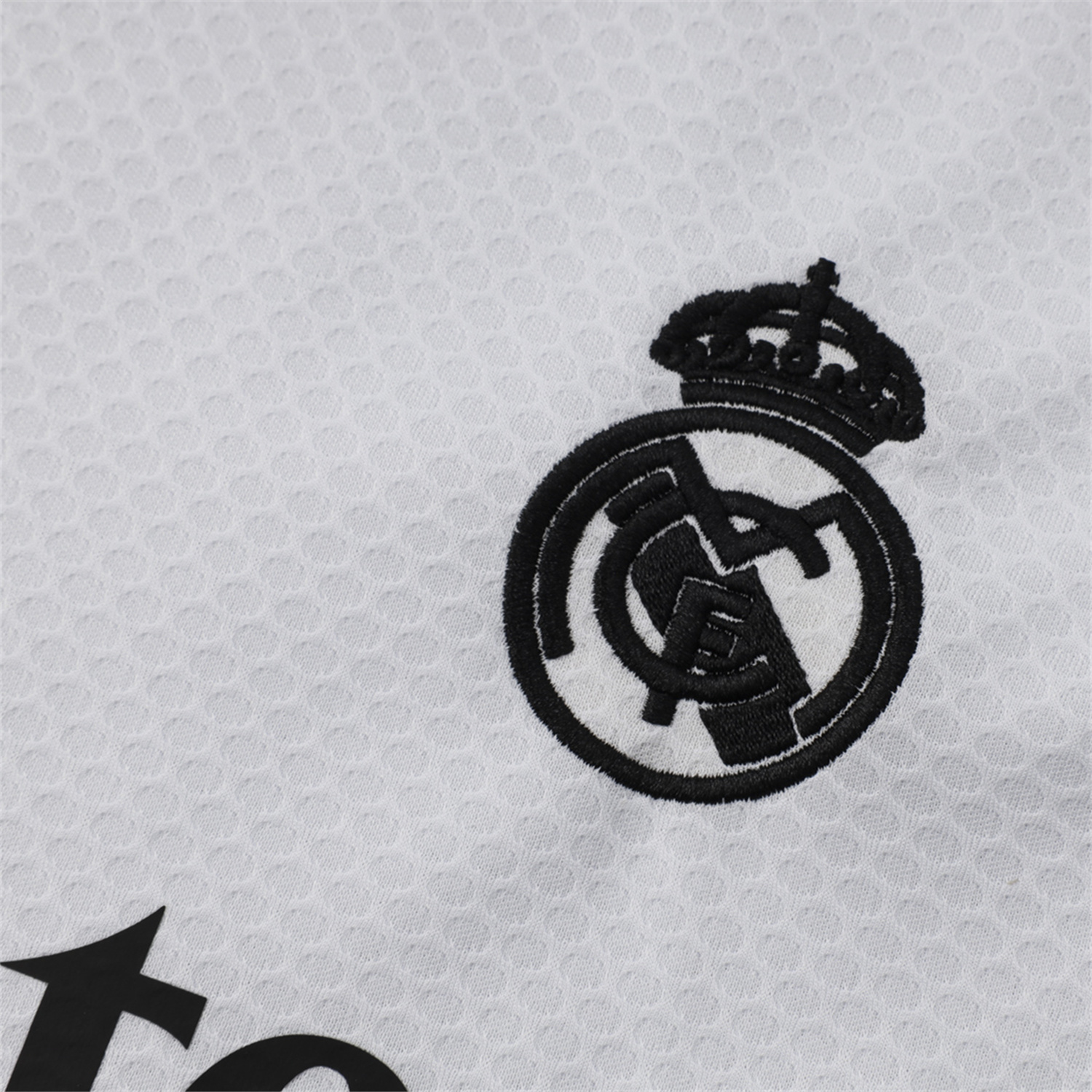 TKH-turbokithub-Real Madrid 25-26 Short-Sleeve Training Set - White Top and Black Shorts