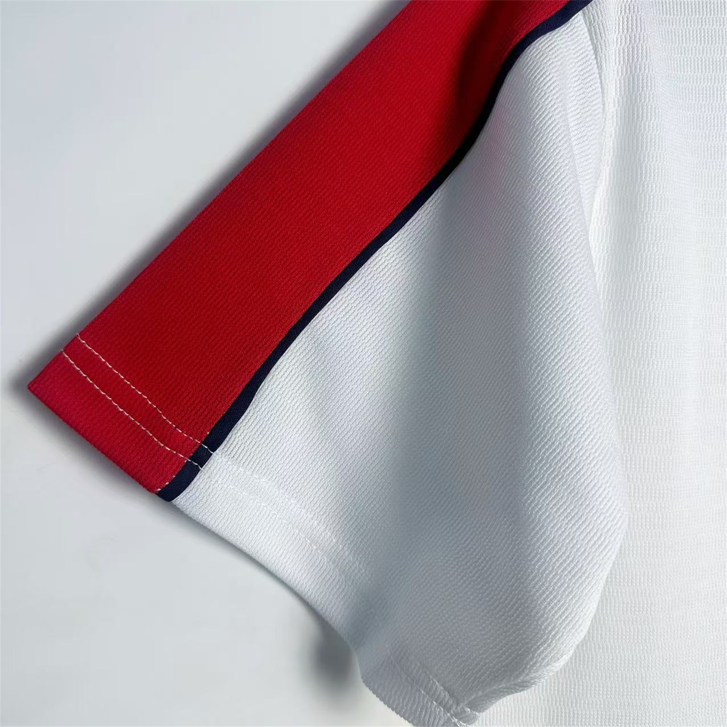 TKH-turbokithub-Retro Liver.pool 1998-99 Away White Jersey