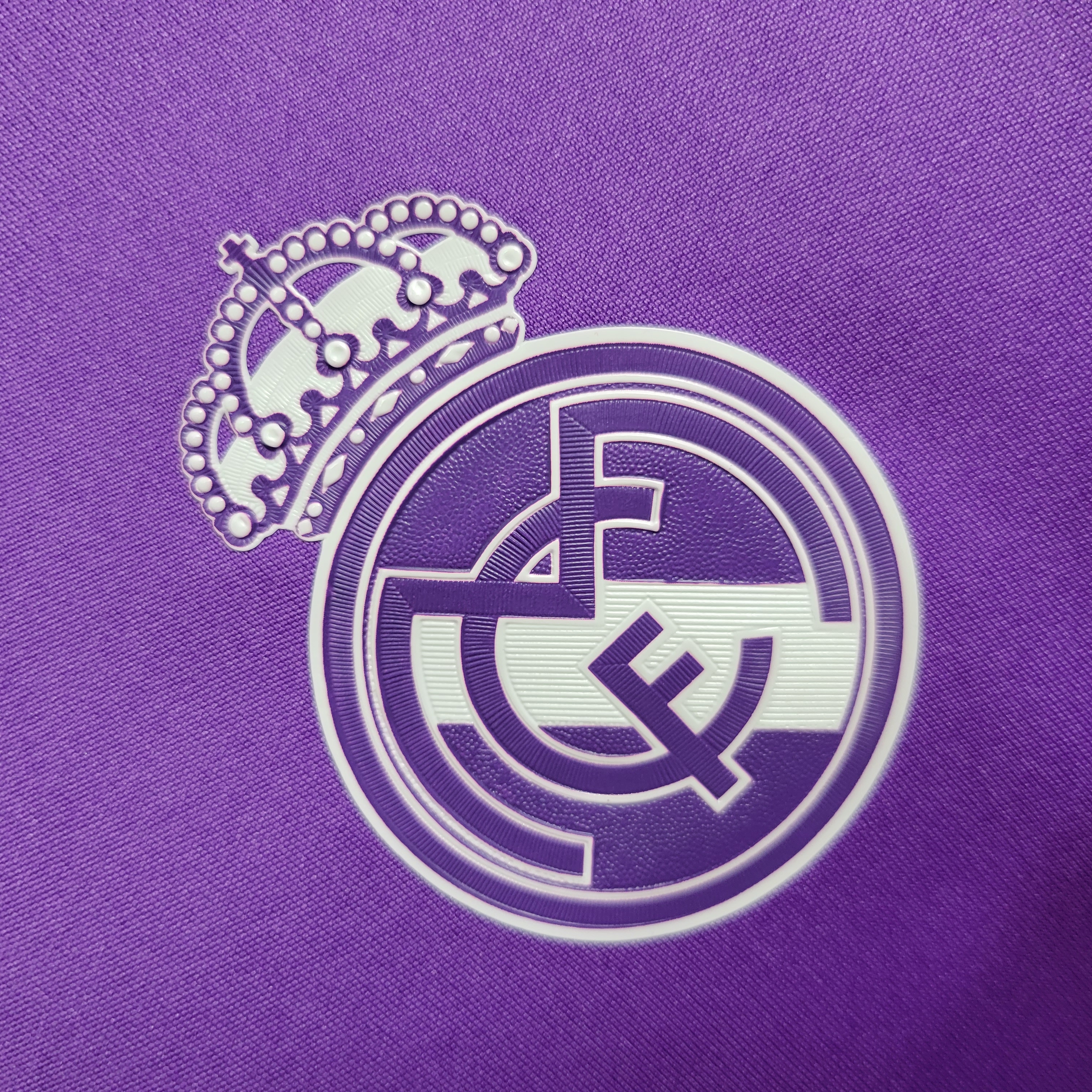 TKH-turbokithub-Retro Real Madrid 16-17 Away Long Sleeve Jersey - Champions League Final Version