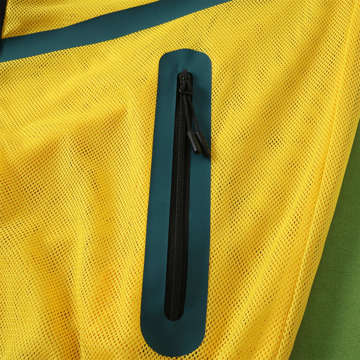 TKH-turbokithub-Brazil 2026 World Cup Appearance Outfit Windbreaker - Yellow