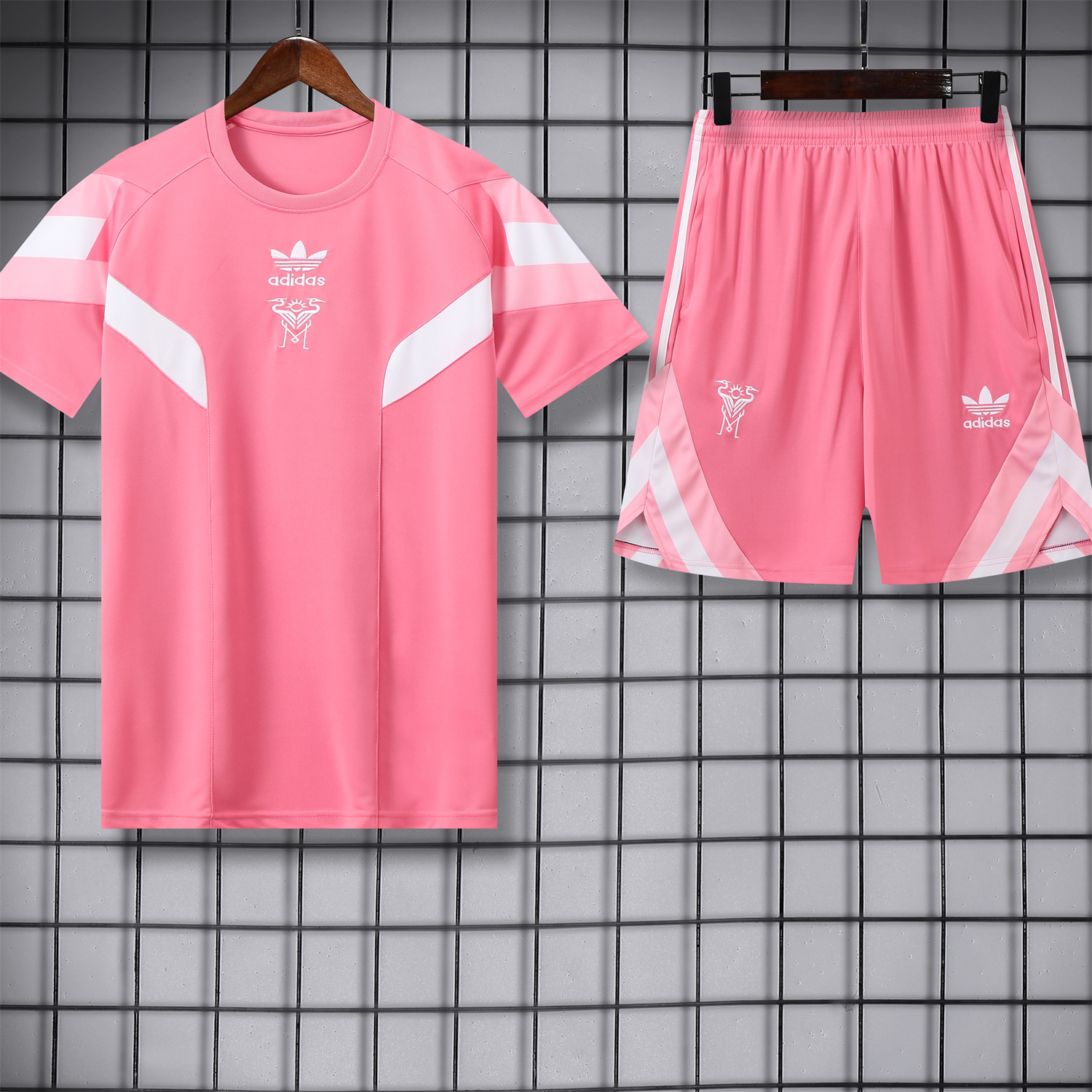 TKH-turbokithub-INT M.A.M 25-26 Short-Sleeve Training Set - Pink Top & Pink Shorts