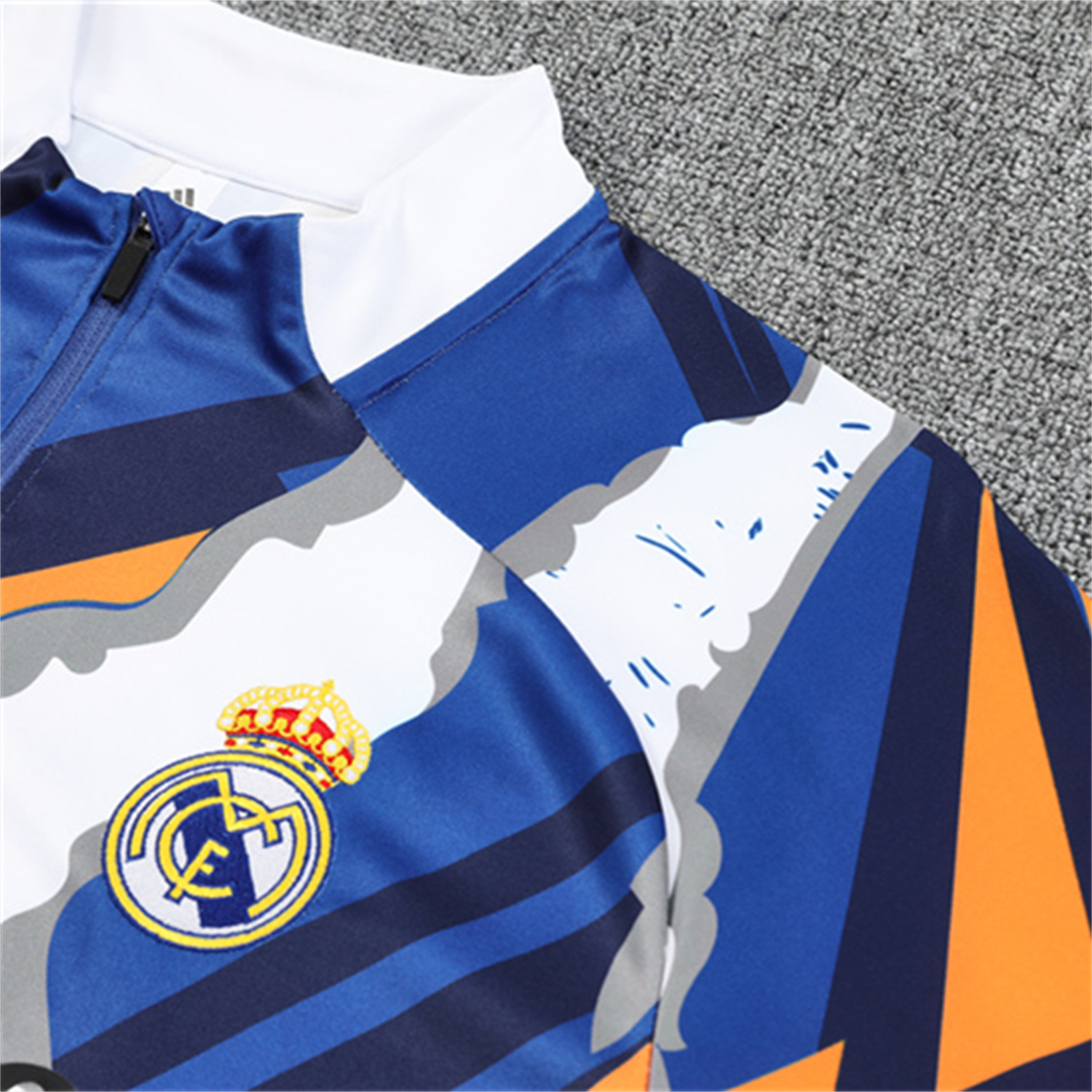 TKH-turbokithub-Real Madrid 25-26 Long Sleeve Training Set - Yellow, White and Blue Camouflage Top and Black Pants