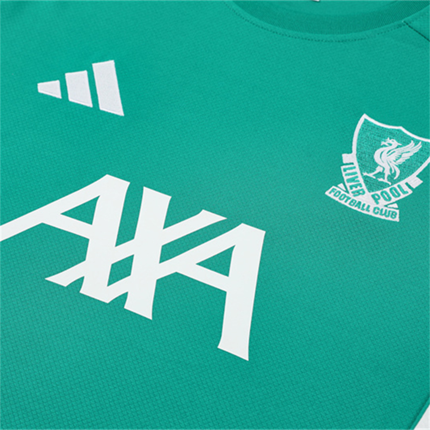 TKH-turbokithub-Liver.pool 25-26 Kids Short-Sleeve Training Set - Green Top & Black Shorts