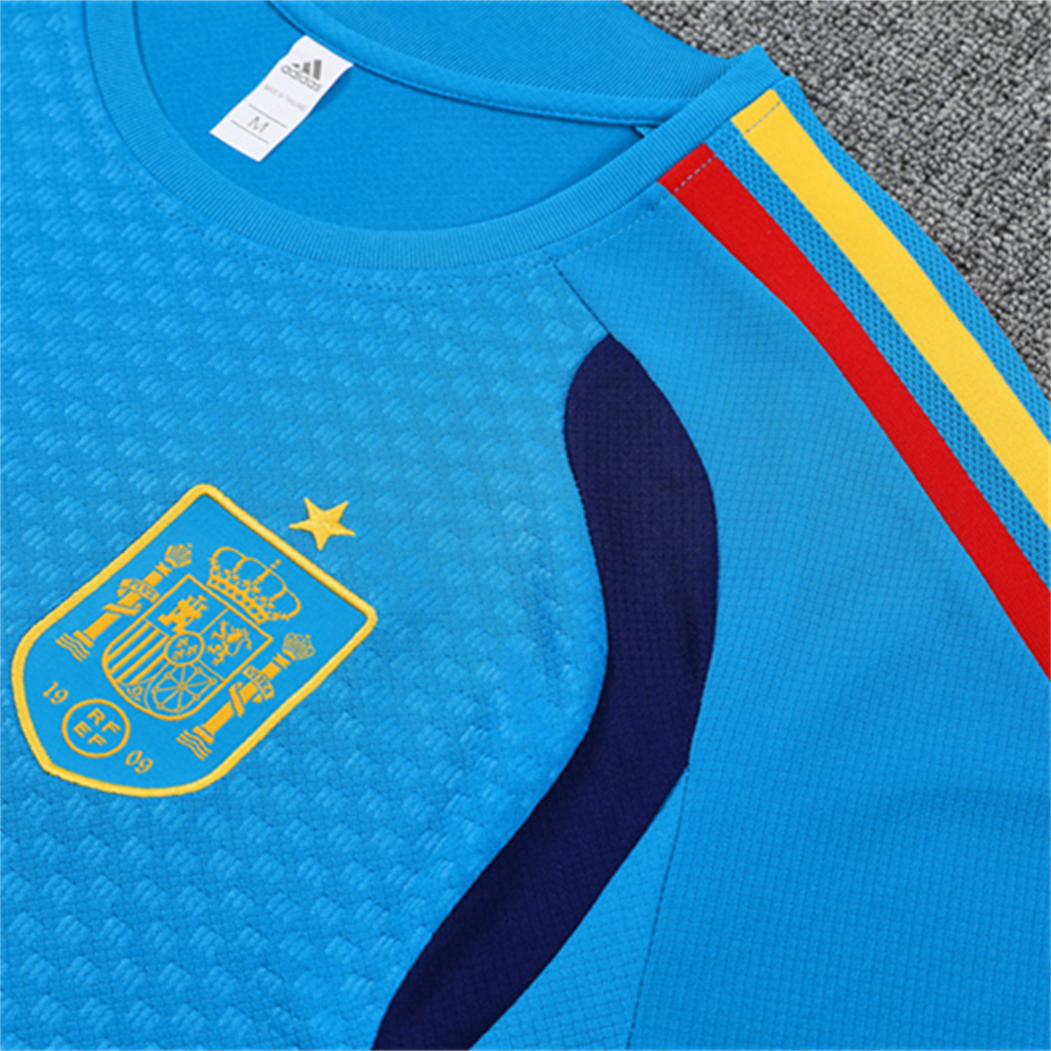 TKH-turbokithub-Spain 2026 Kids Short-Sleeve Training Set - Lake Blue Top & Shorts