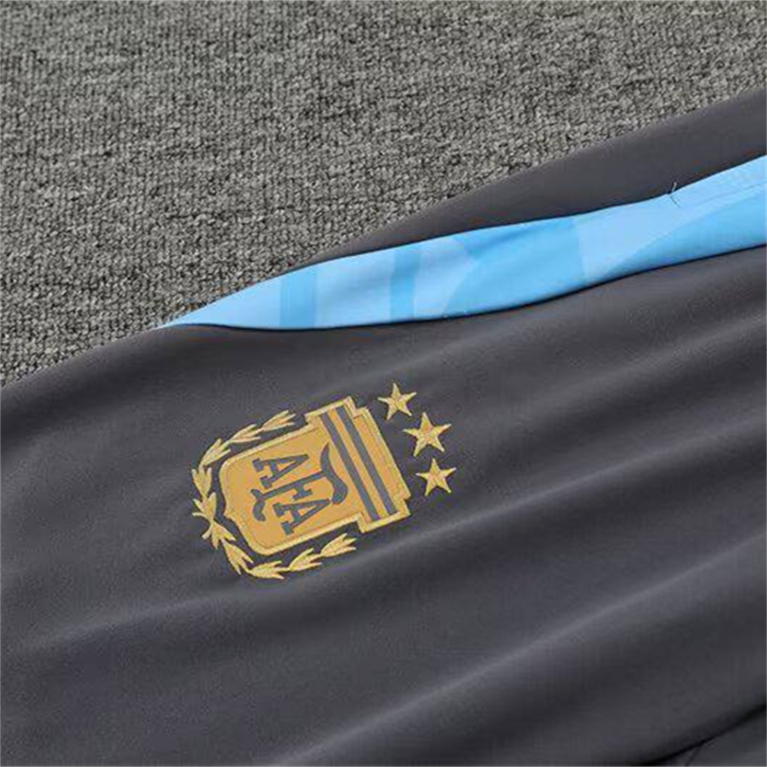 TKH-turbokithub-Argentina 25-26 Kids Long Sleeve Training Set - Gold Top and Grey Pants