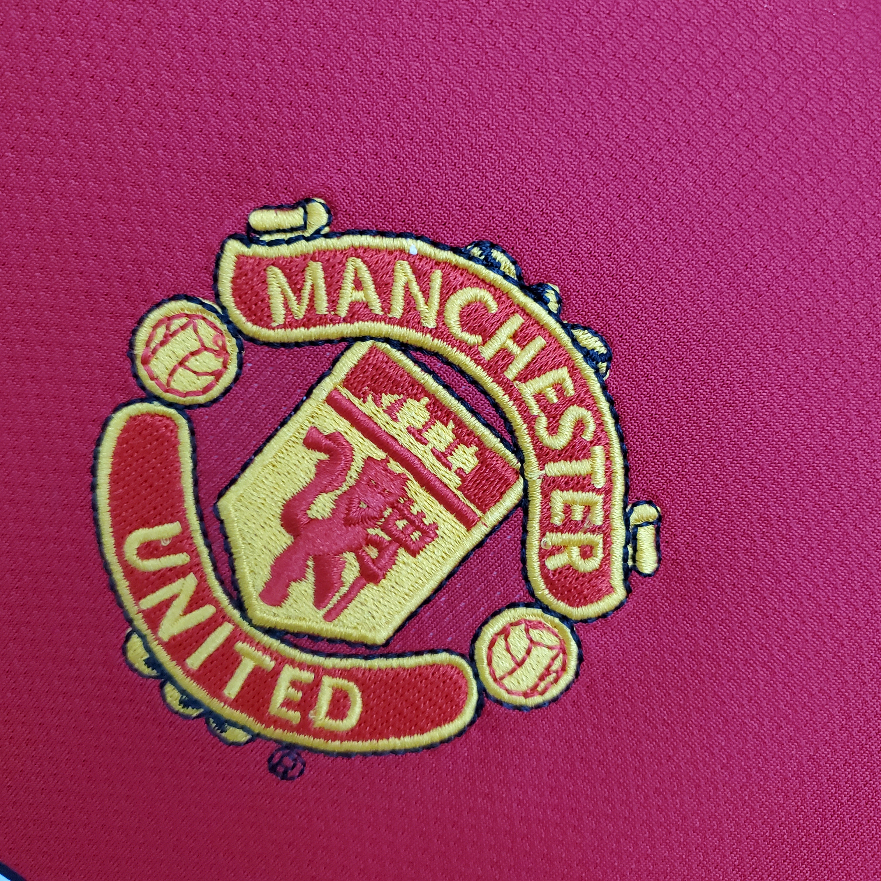 TKH-turbokithub-Retro Manchester United 04-06 Home Jersey