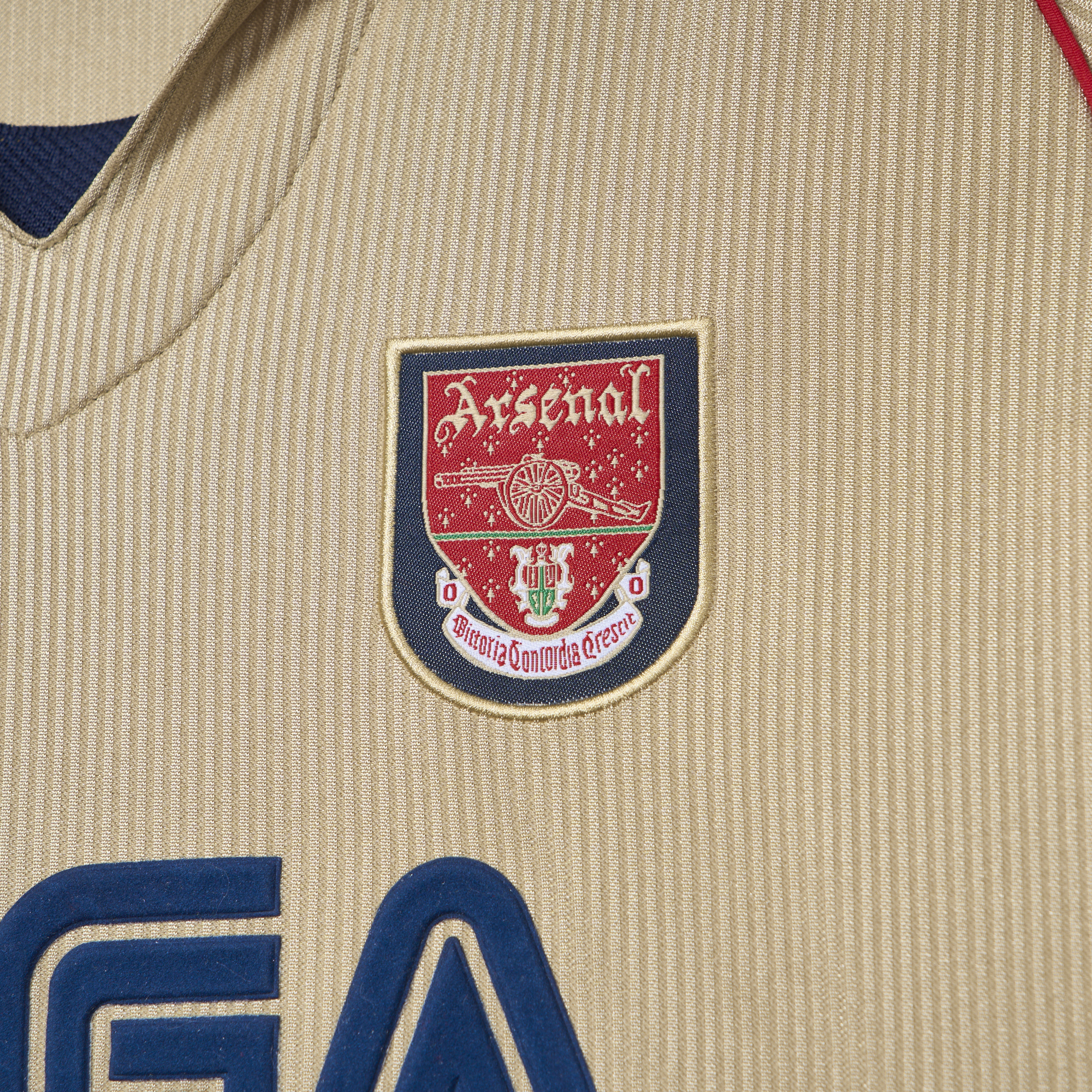 TKH-turbokithub-Retro Arsenal 2001-02 Away Stadium Jersey