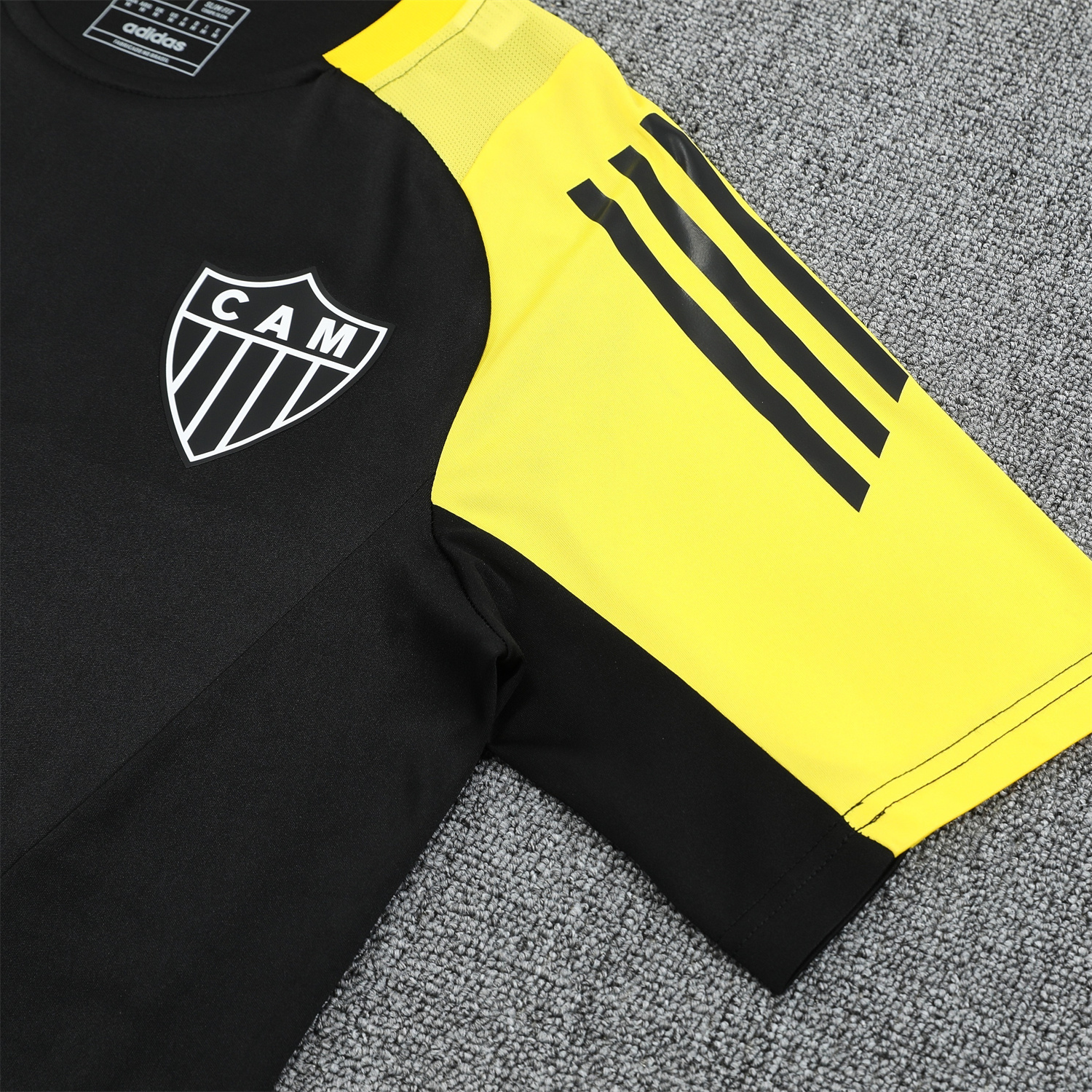 TKH-turbokithub-Atletico Mineiro 25-26 Short-Sleeve Kids Training Set - Black Top With Black Shorts