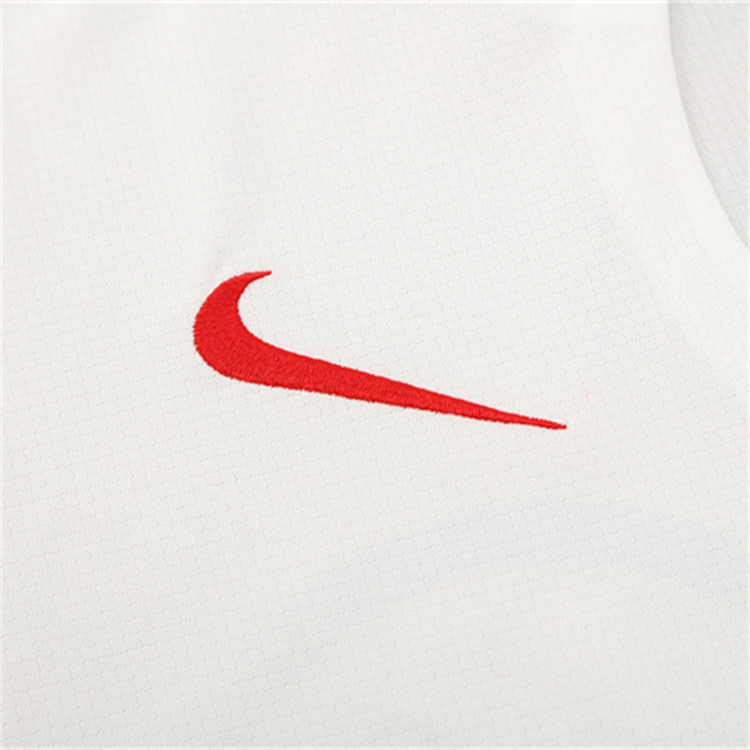TKH-turbokithub-Paris Saint-Germain PSG 25-26 Short-Sleeve Training Set - White Top & Black Shorts