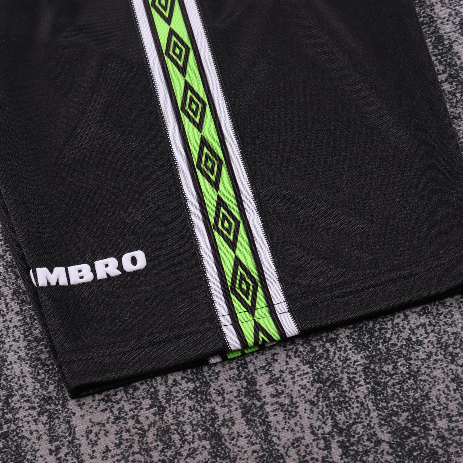 TKH-turbokithub-Retro Manchester United 1998-99 Third Kids Kit